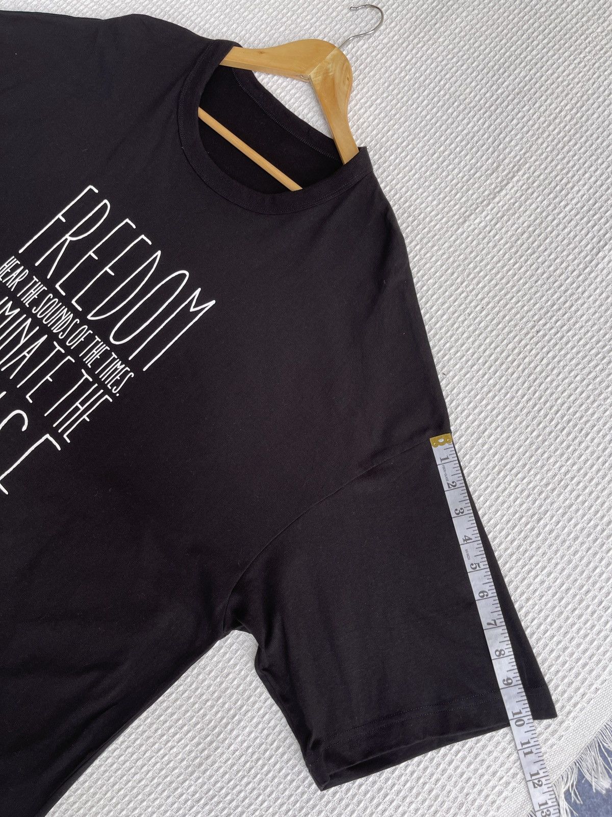 GU × Japanese Brand × Undercover Last Drop🔥Rare🔥GU x UNDERCOVER Black Tee Size US XXL / EU 58 / 5 - 12 Thumbnail