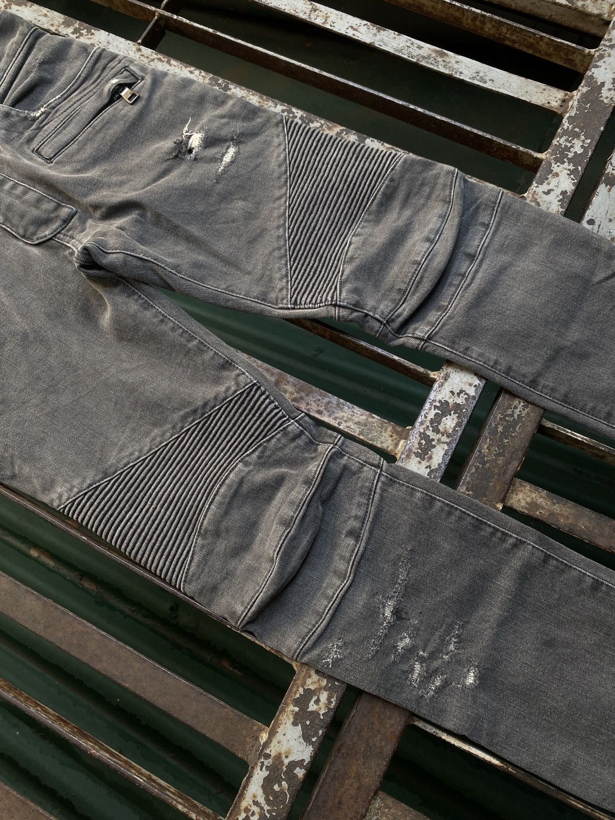 Balmain Balmain - Distressed Biker Jeans Denim Gray Size US 32 / EU 48 - 3 Thumbnail