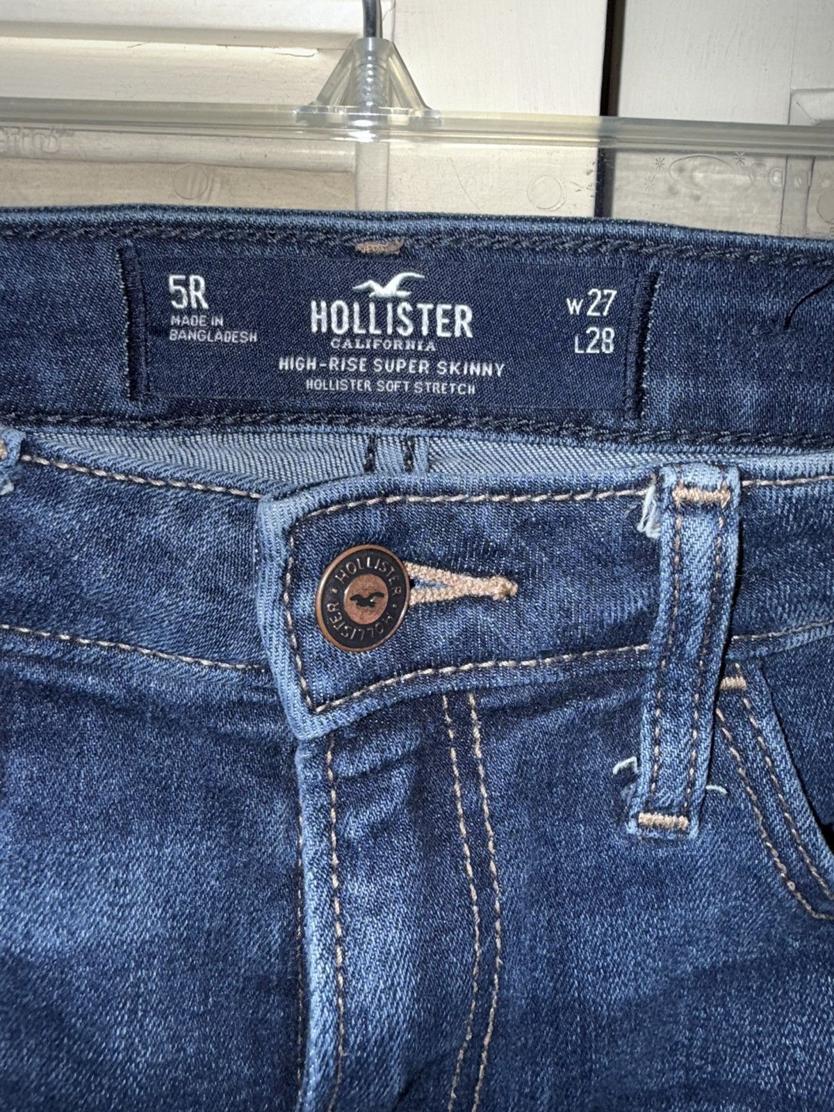 Hollister Hollister dark blue high rise skinny jeans Size 27" / US 4 / IT 40 - 2 Thumbnail