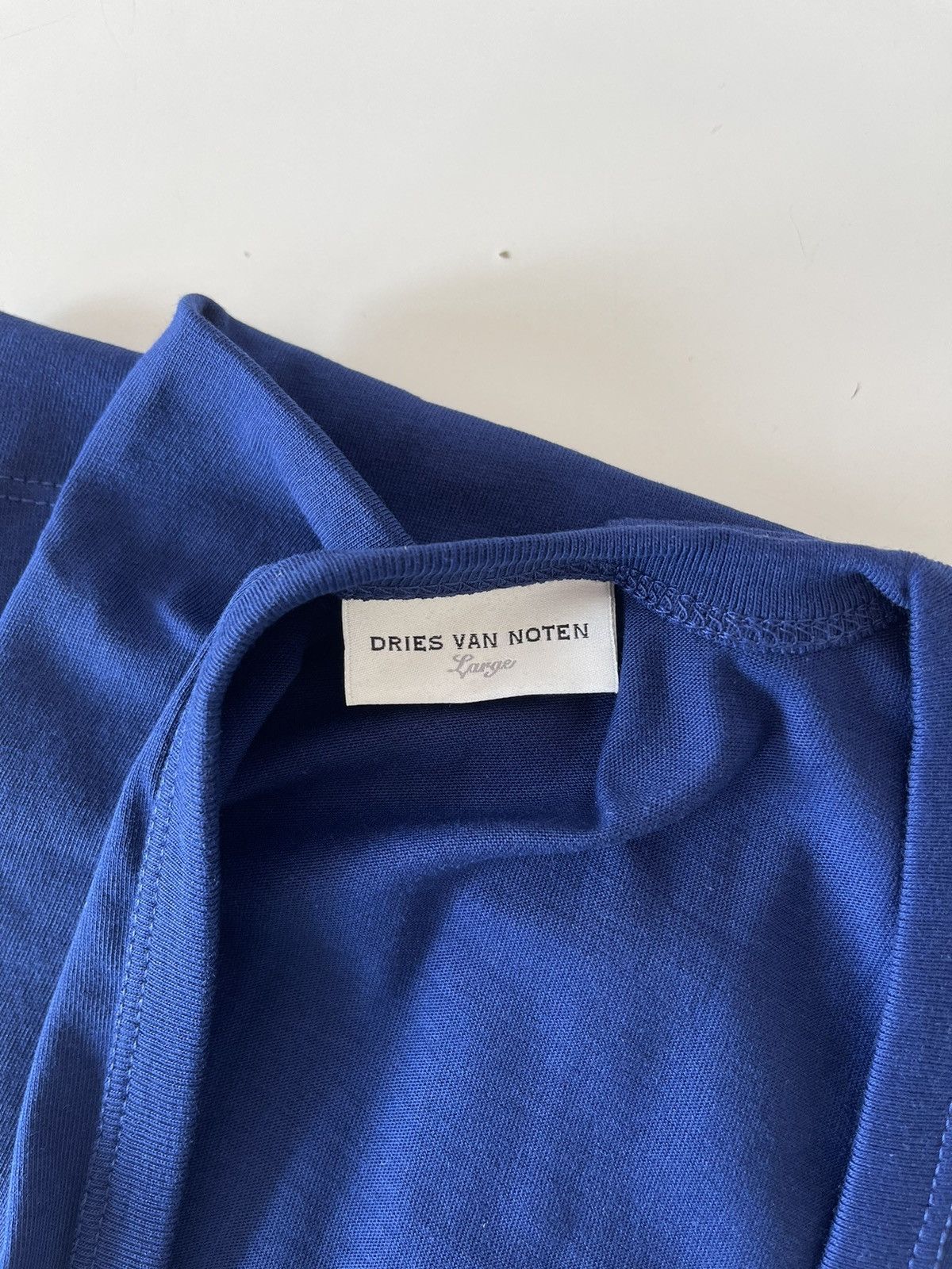 Dries Van Noten Blue V-Neck t-shirt Size L / US 10 / IT 46 - 3 Thumbnail