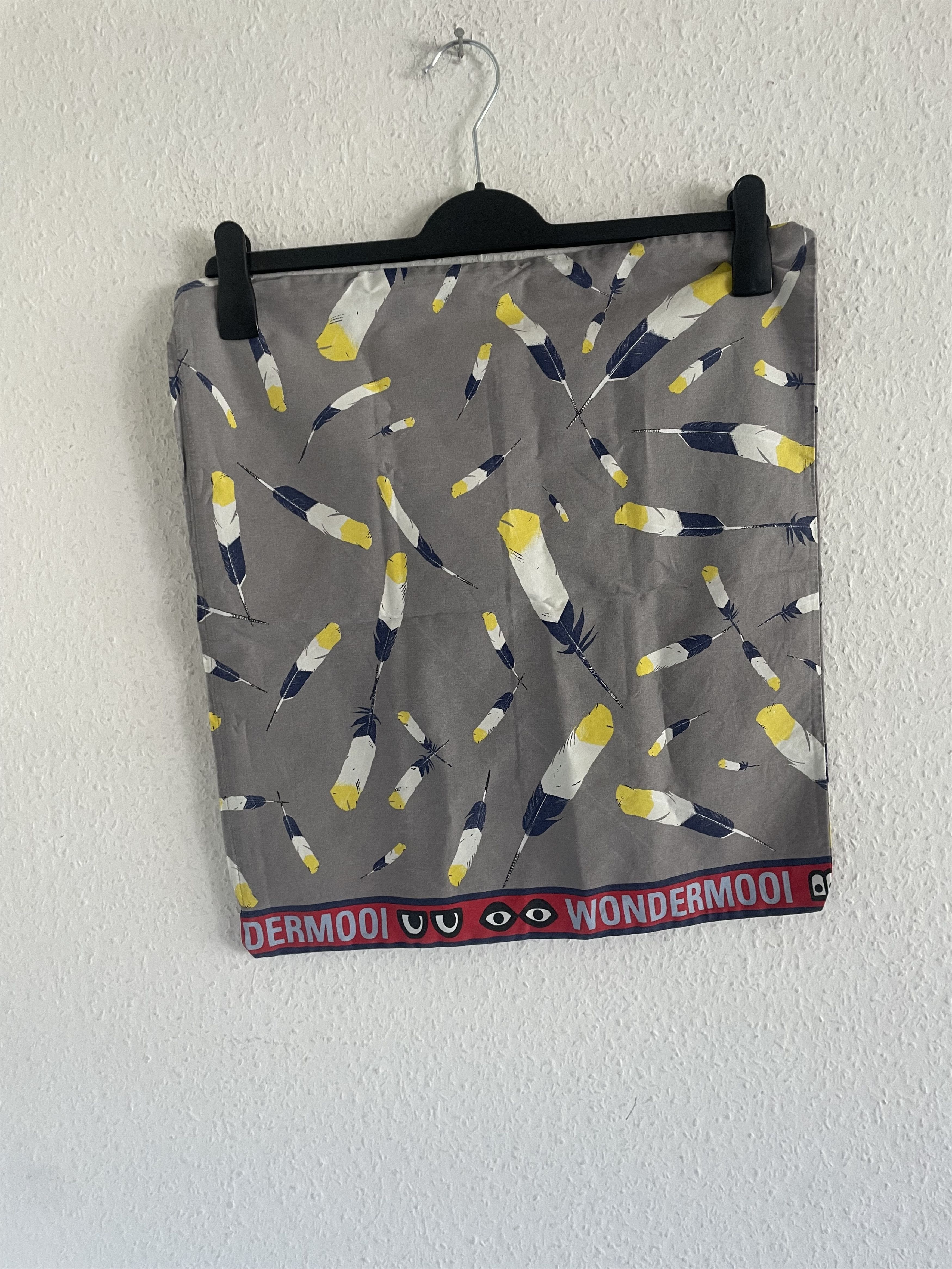Ikea × Walter Van Beirendonck Glödande Feather Print Cushion Cover Size ONE SIZE - 1 Thumbnail