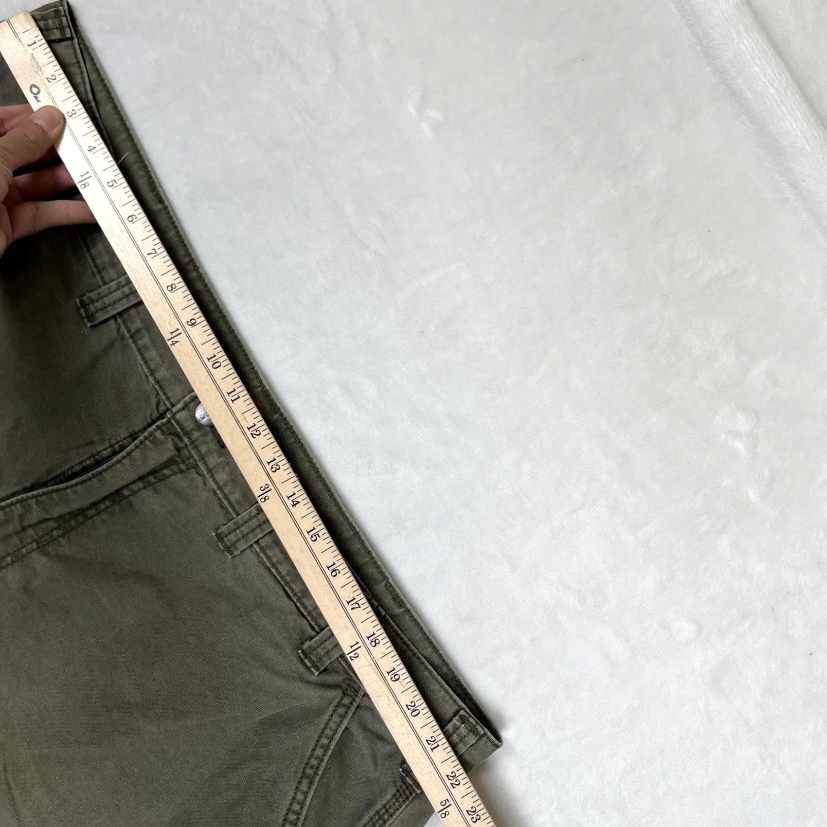 Carhartt VINTAGE Carhartt Cargo Shorts Mens 44 Green Canvas Relaxed Fit 10 Inseam Workwear READ Size US 44 / EU 60 - 3 Thumbnail