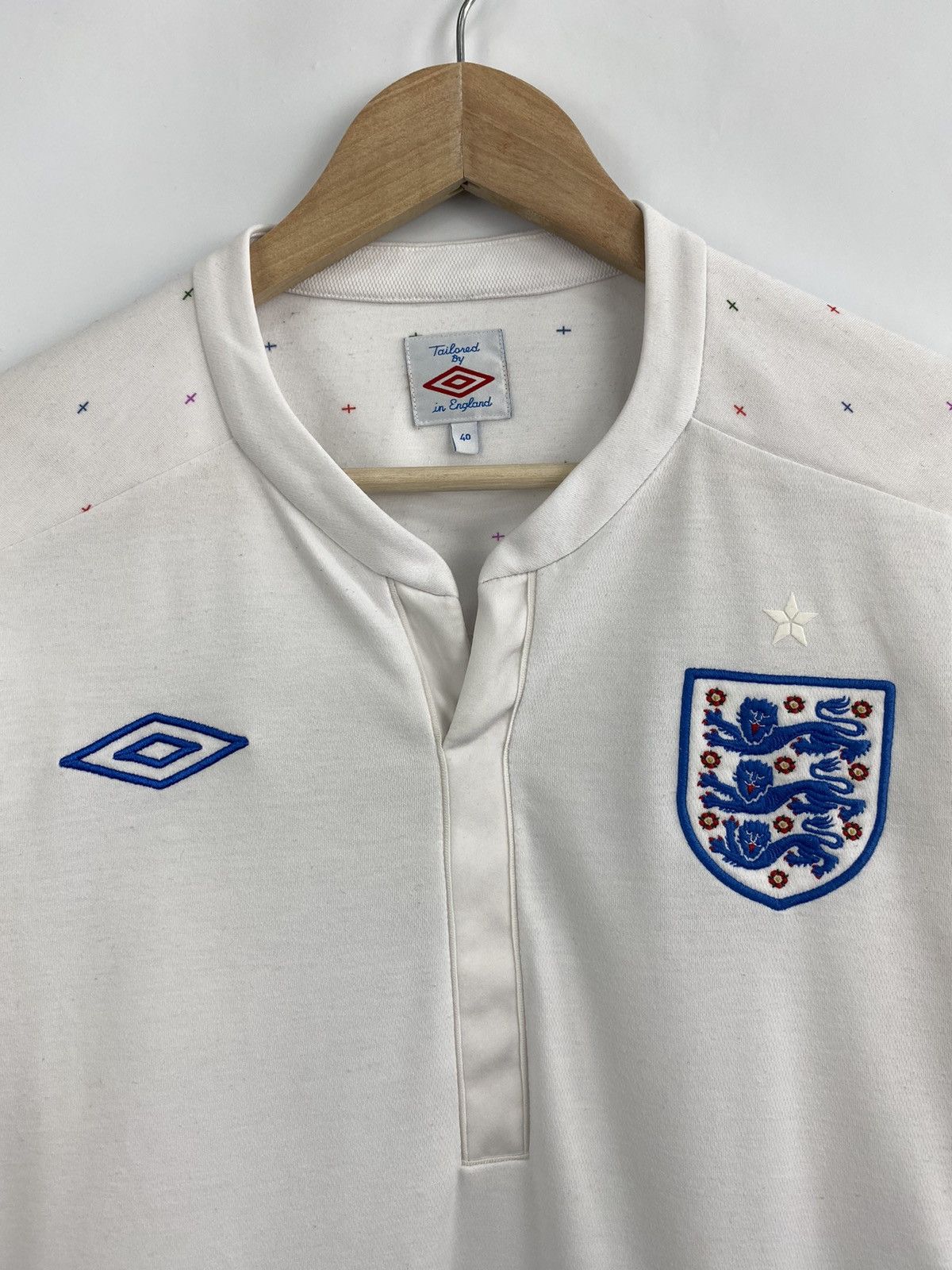 Umbro 🏴󠁧󠁢󠁥󠁮󠁧󠁿 England Umbro 2016 Soccer Jersey Training Rare Retro Hype Size US M / EU 48-50 / 2 - 4 Thumbnail