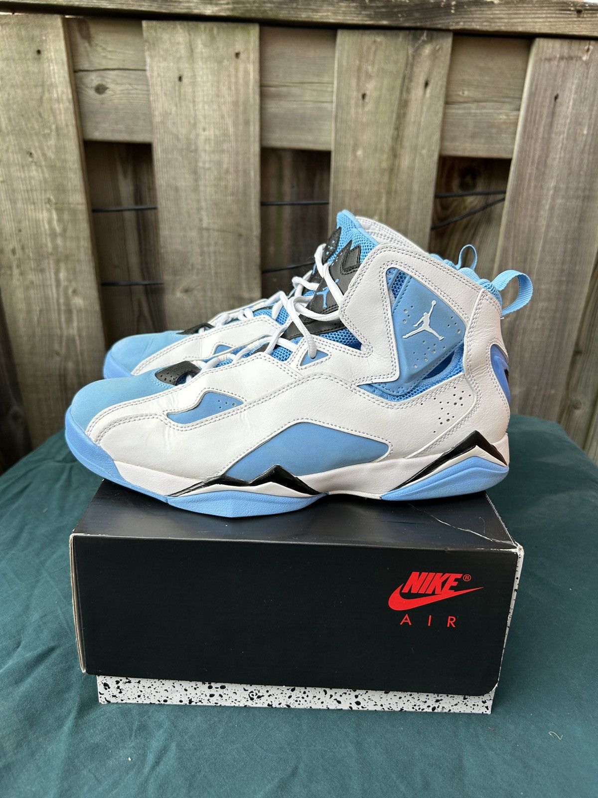 Jordan Brand × Nike Air Jordan True Flight UNC Size US 10.5 / EU 43-44 - 8 Thumbnail