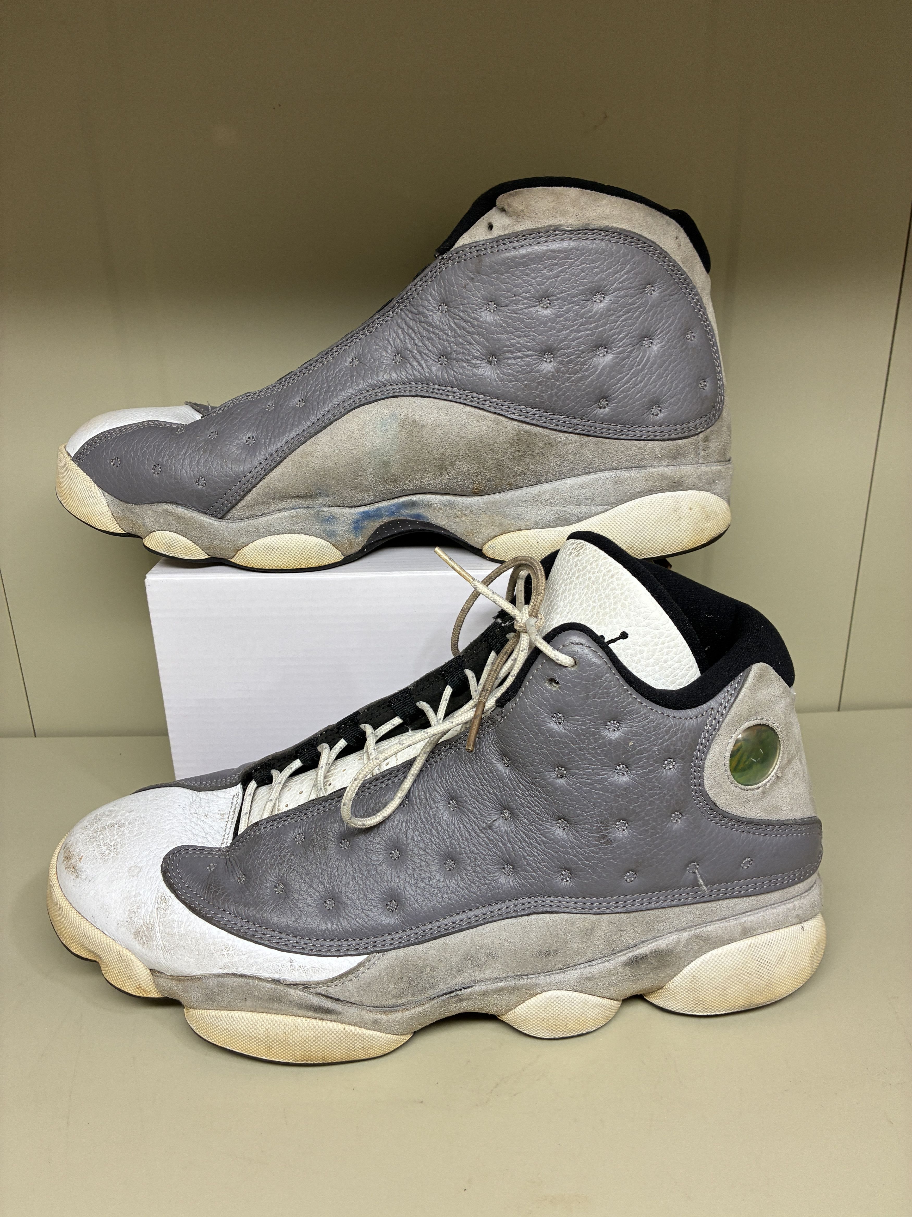 Jordan Brand Jordan Air Jordan 13 Retro Atmosphere Grey 2019 Size 14 Size US 14 / EU 47 - 2 Thumbnail