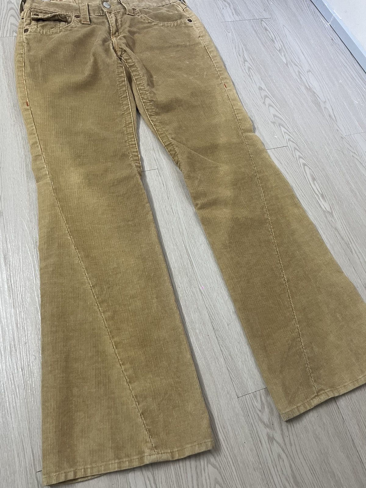 True Religion Vintage True Religion Corduroy Flared Pant Size US 32 / EU 48 - 4 Thumbnail