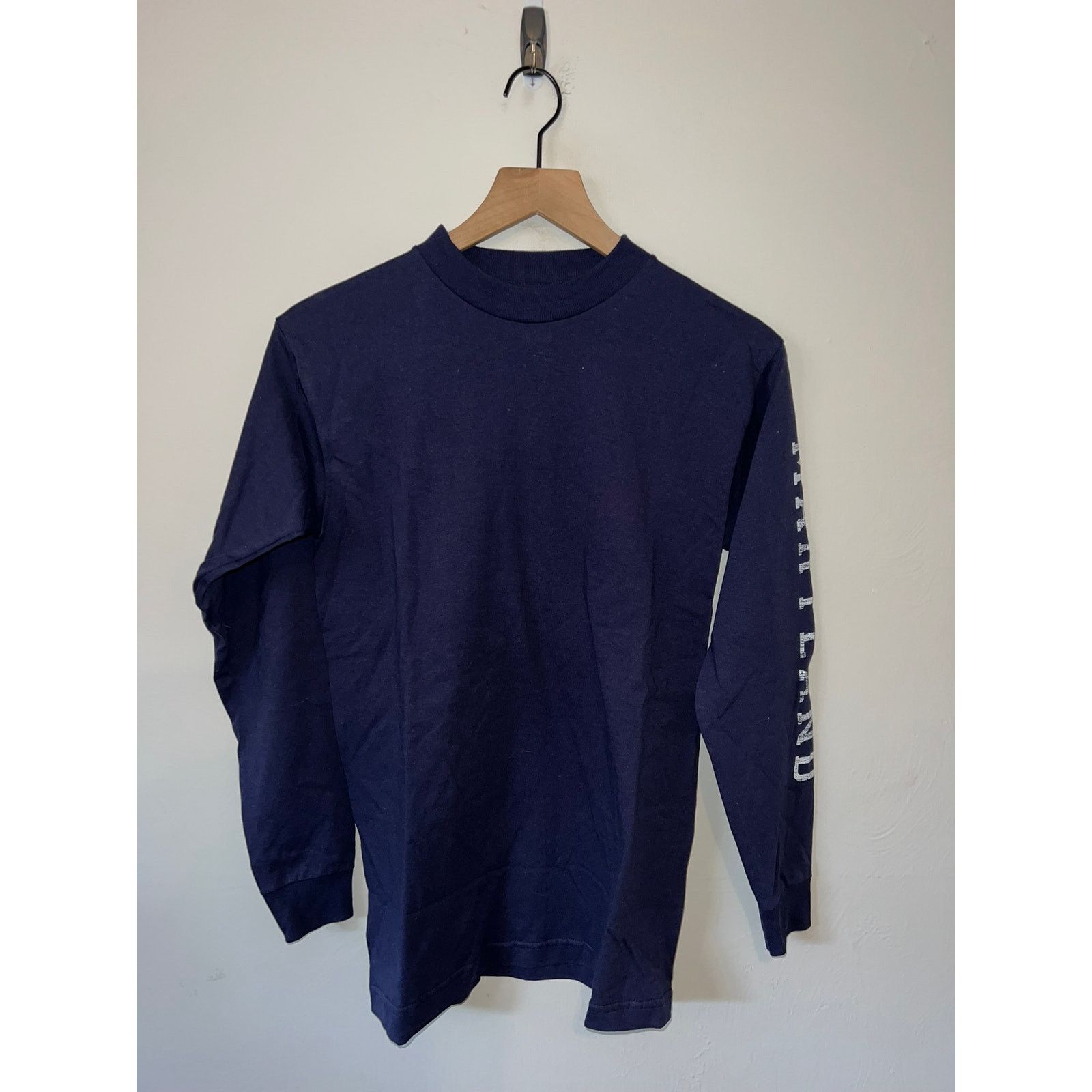Vintage Vintage Maryland Long Sleeve Shirt Blue 90s USA Made Small Size US S / EU 44-46 / 1 - 1 Thumbnail