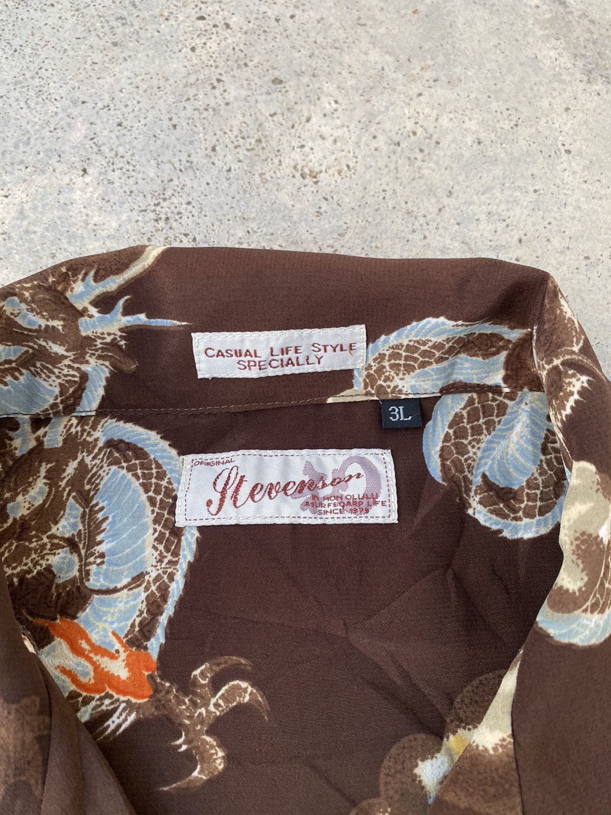 Sun Surf Vintage Rayon Dragon Sun Surf Styled Hawaiian Shirts Size US L / EU 52-54 / 3 - 9 Thumbnail