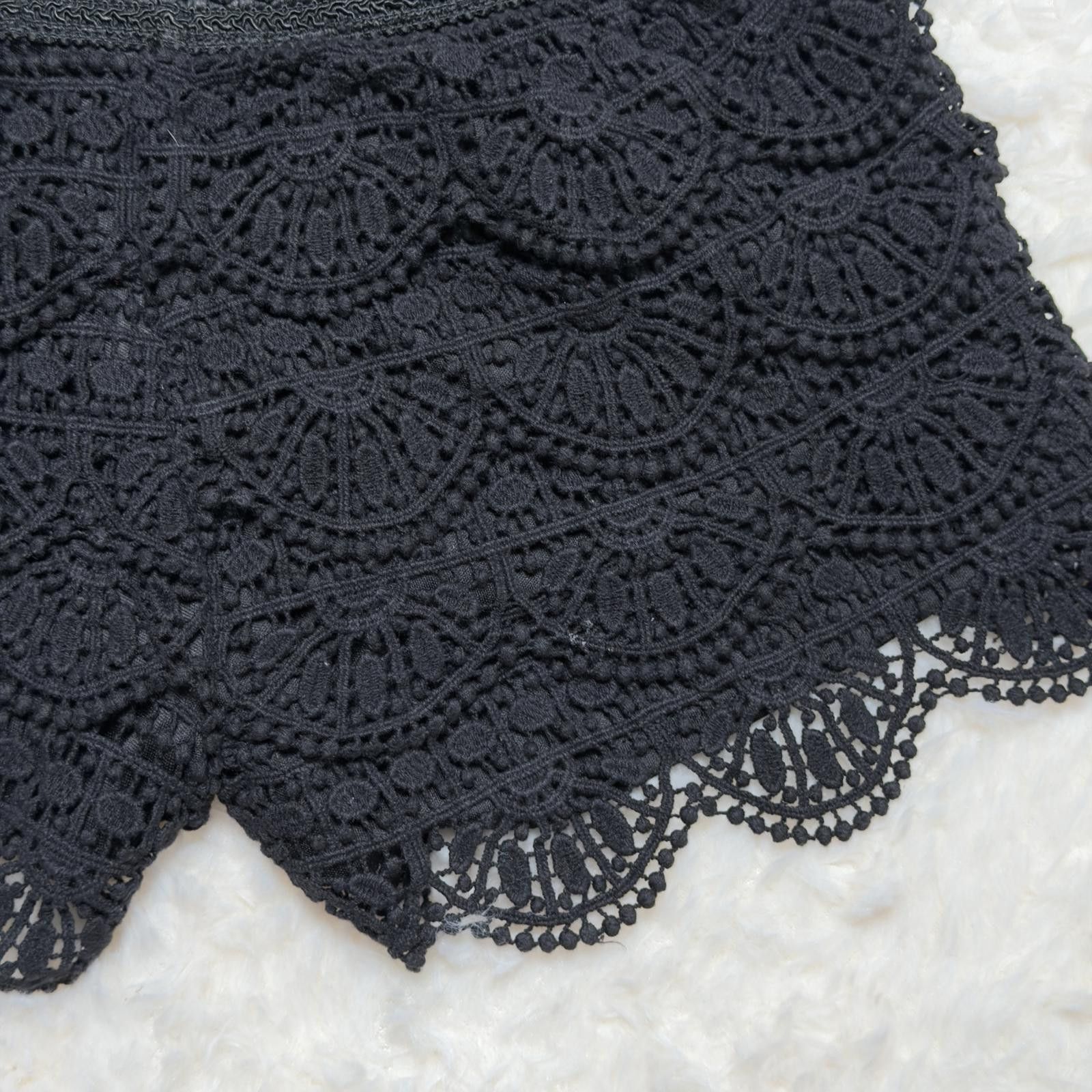 Reindee Lusion Black Lace Mini Shorts Coquette Grunge Fairycore Y2K Boho Size 26" / US 2 / IT 38 - 5 Thumbnail