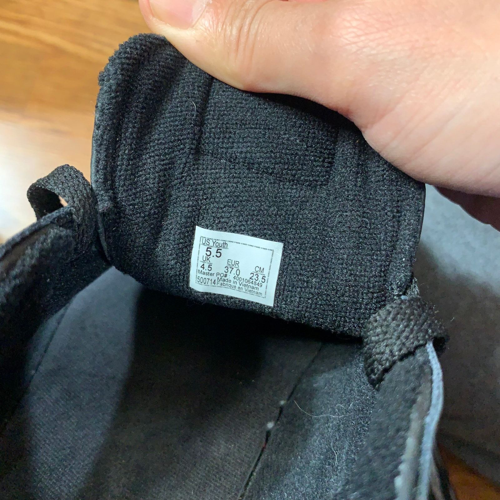Vans VANS Black Shoes Size 5.5 Youth or 37 EUR Size US 5.5 / IT 35.5 - 3 Thumbnail