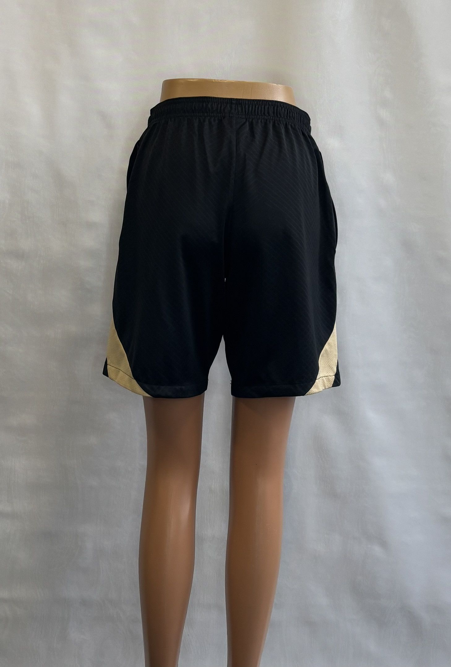 Nike Chelsea FC 2022/2023 Nike Football Shorts Size M Size US 32 / EU 48 - 3 Thumbnail