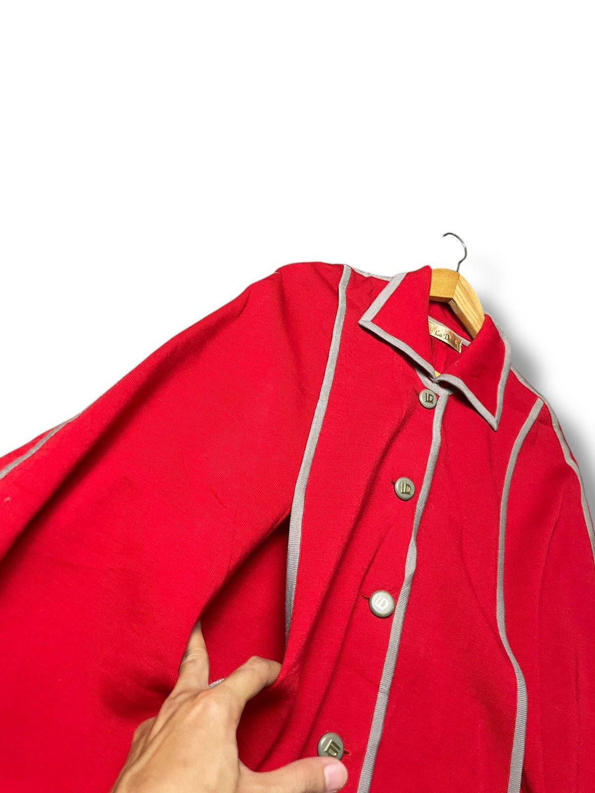 Designer × Japanese Brand × Vintage VTG Japanese Brand La Donna Red Cape (5) Size US L / EU 52-54 / 3 - 5 Thumbnail