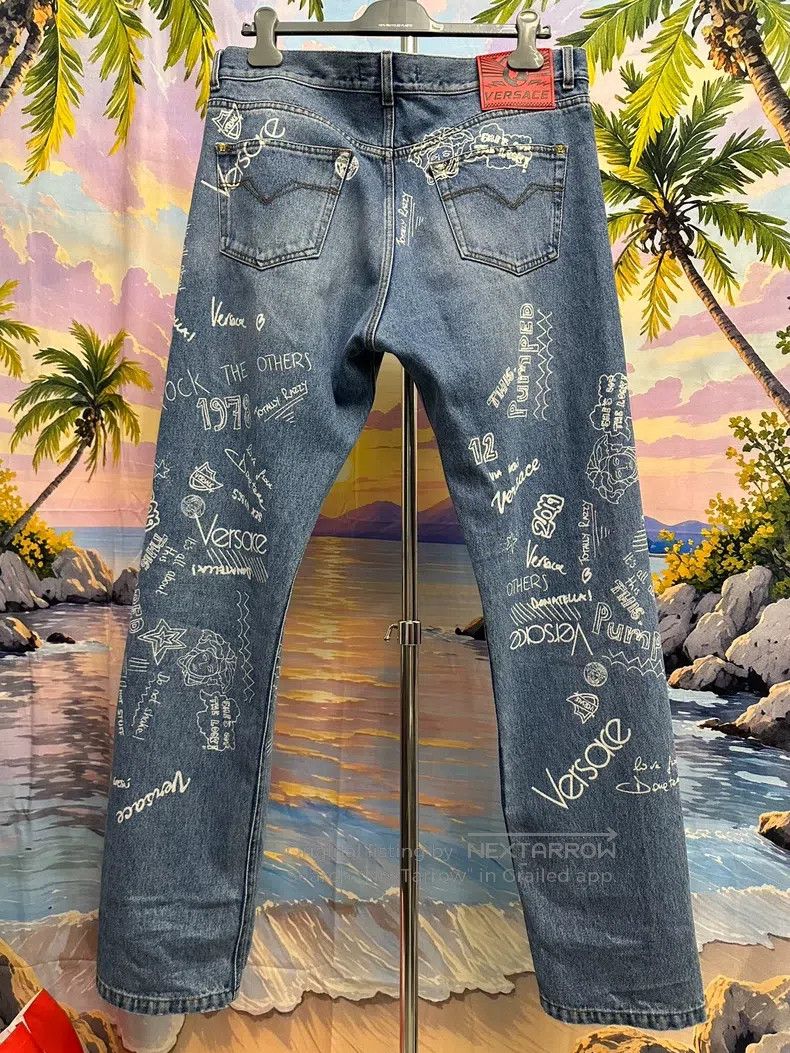 Versace Versace Graffiti jeans all over the print Size US 33 - 2 Thumbnail