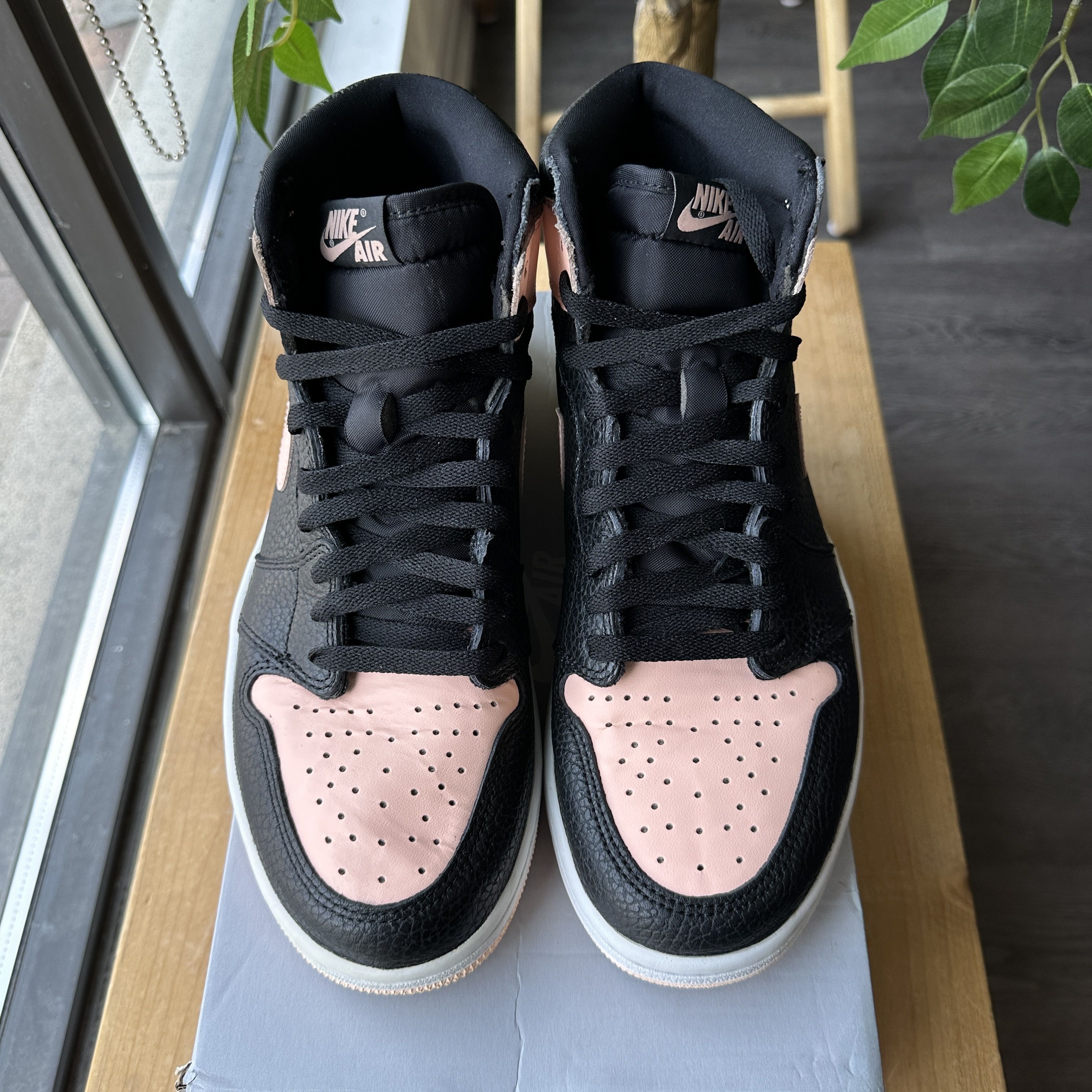 Jordan Brand Air Jordan 1 High Size US 9.5 / EU 42-43 - 2 Thumbnail