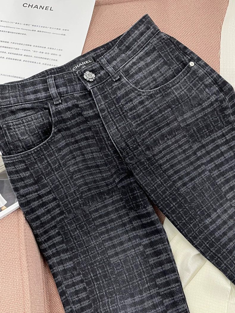 Chanel Chanel Black diamond buckle plaid jeans Size 42" / US 20 - 2 Thumbnail