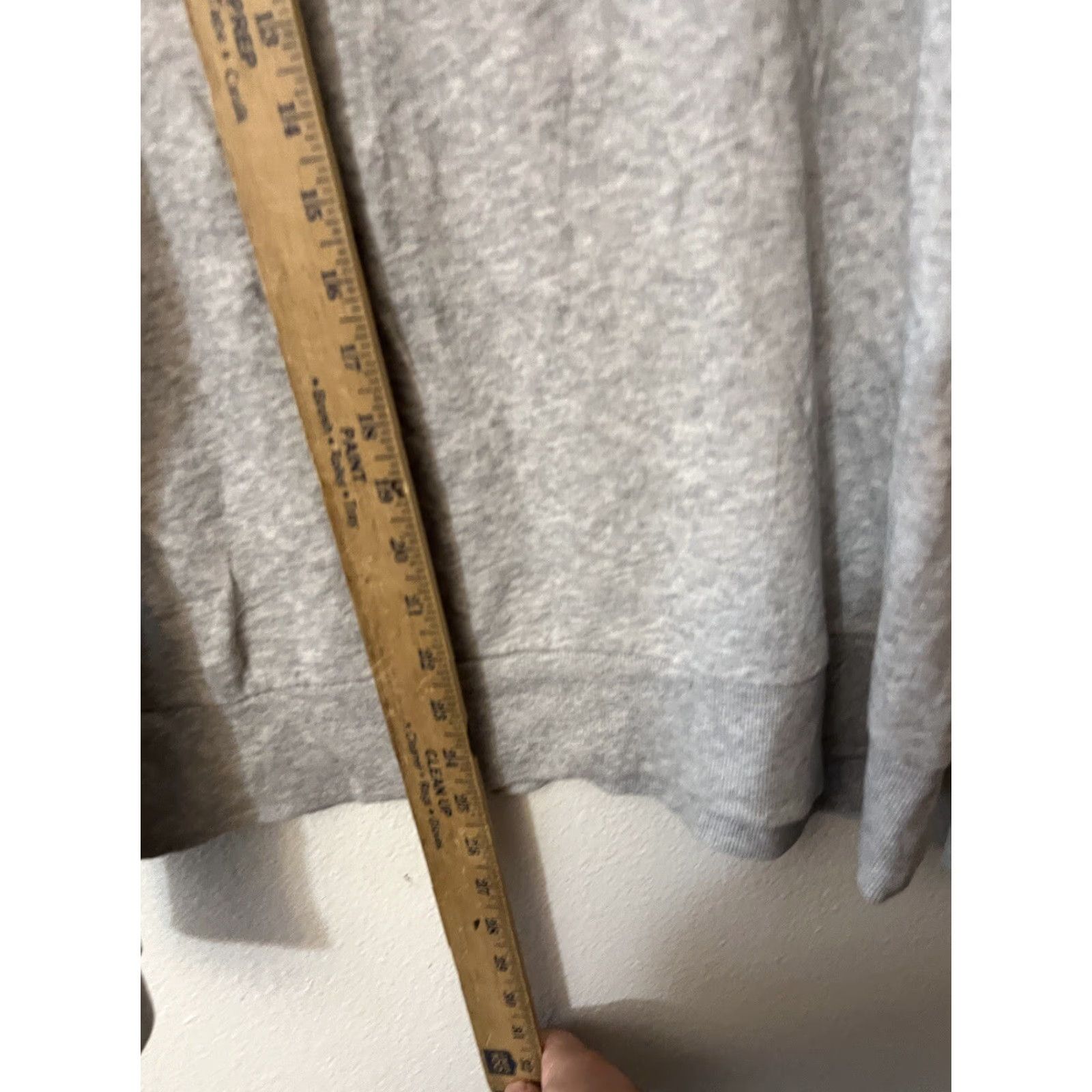 Victoria's Secret VINTAGE Victoria's Secret Fleece Pullover Hoodie Women Large Gray Activewear Pullover Lightweight Size L / US 10 / IT 46 - 4 Thumbnail