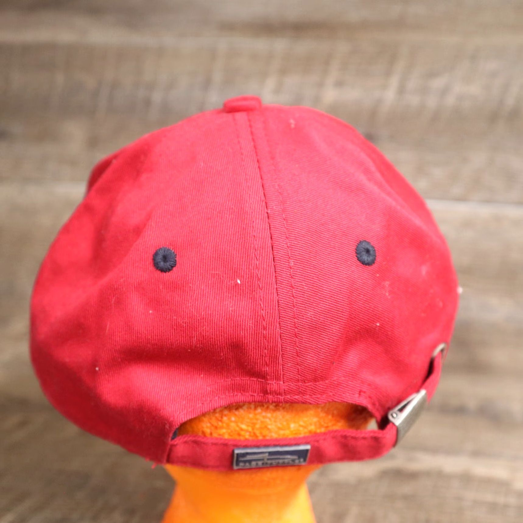 Vintage VINTAGE Hat Golf The Meadows Country Club Course Red Adjustable One Size Men Size ONE SIZE - 4 Thumbnail