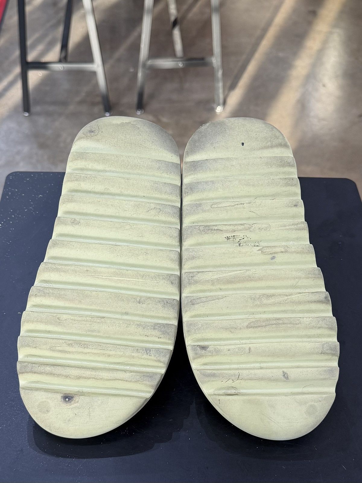 Yeezy Adidas Yeezy Slide Resin Size 9 Size US 9 / EU 42 - 9 Thumbnail