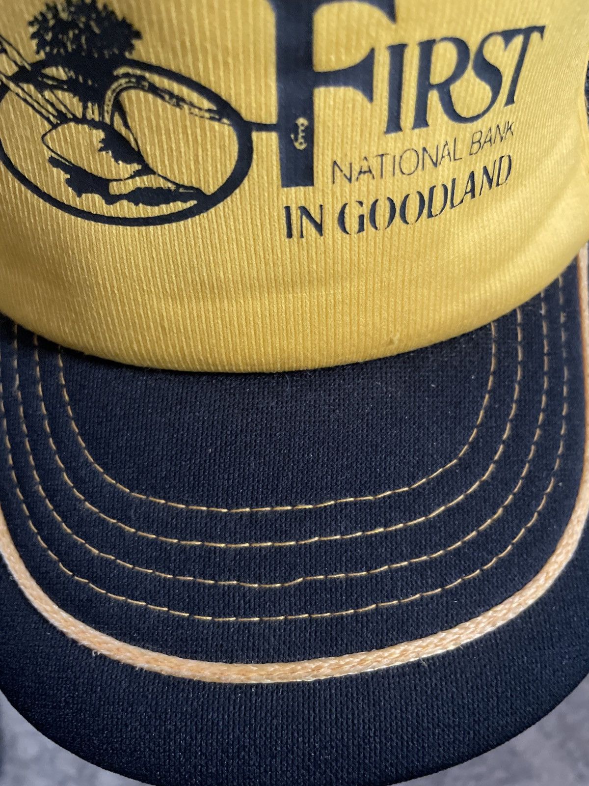 Vintage First National Bank trucker hat cap Goodland Kansas Size ONE SIZE - 3 Thumbnail