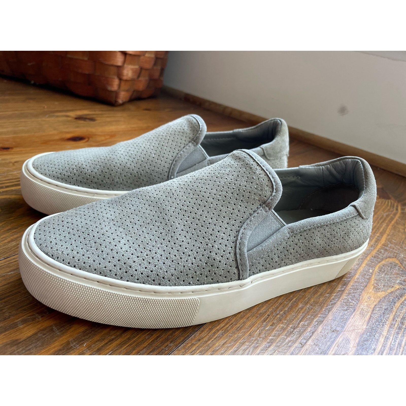 Ugg UGG Abies Perforated Slip-On Platform Sneaker, 7.5 Size US 7.5 / IT 37.5 - 5 Thumbnail