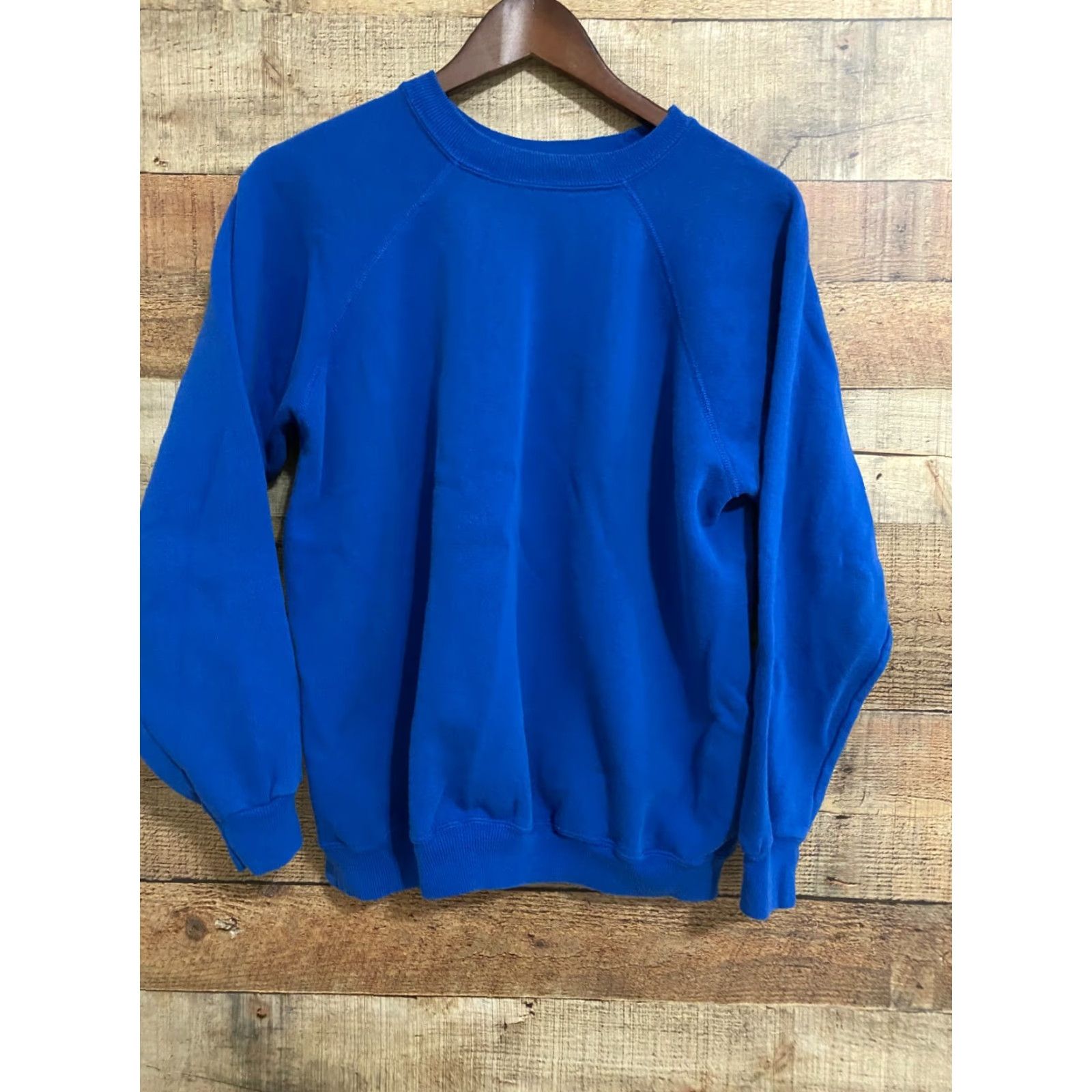 Hanes VINTAGE Hanes 50/50 Crew Neck Pullover Sweater Blue Blank Sz Large Made in USA Mens Pullover Crew Neck 50/50 USA Blue Hanes Sz L Mens Size US L / EU 52-54 / 3 - 2 Thumbnail
