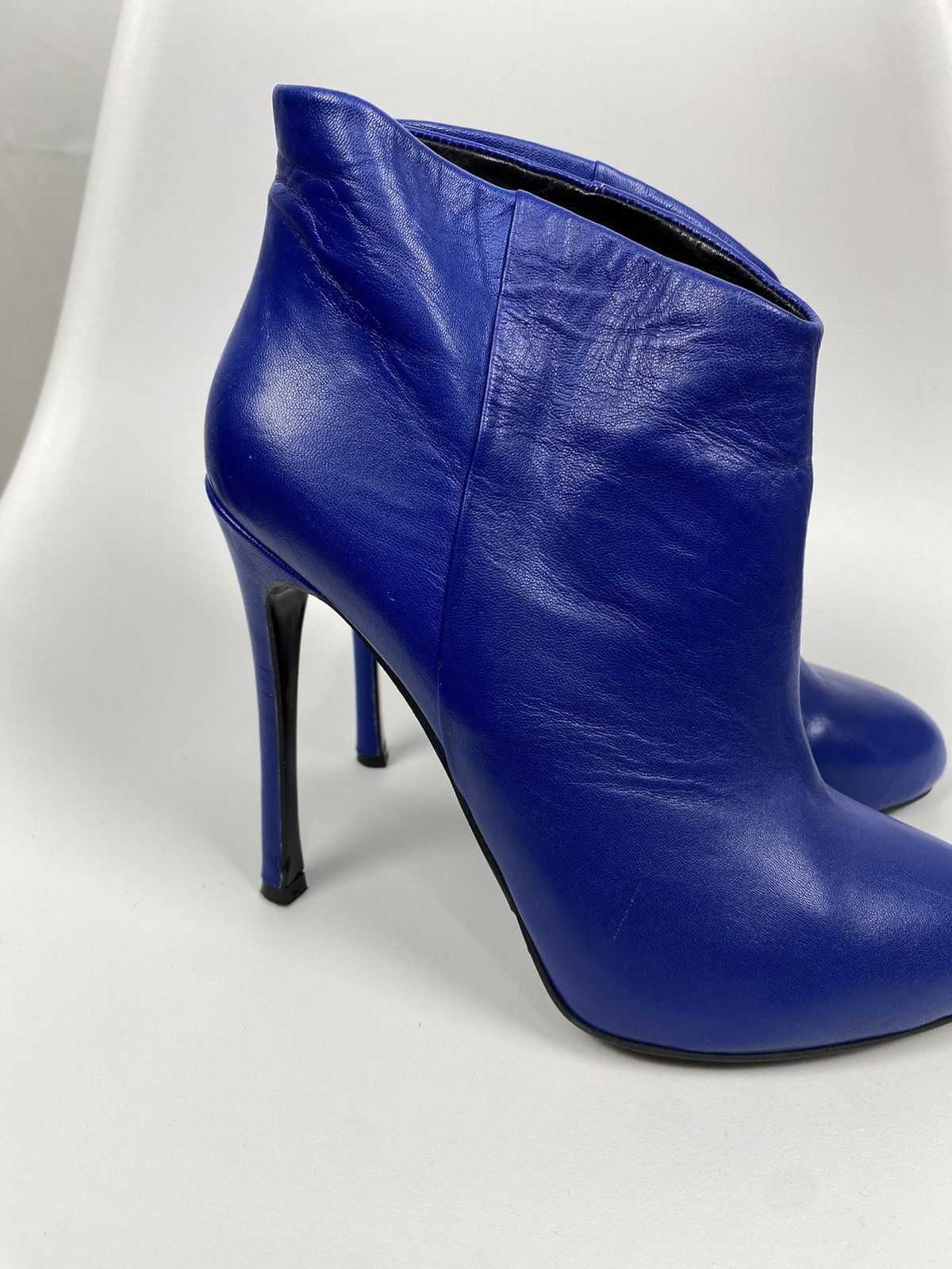 Designer Waggon W2 Paris Leather Bootie size 38 Size US 7 / IT 37 - 11 Thumbnail