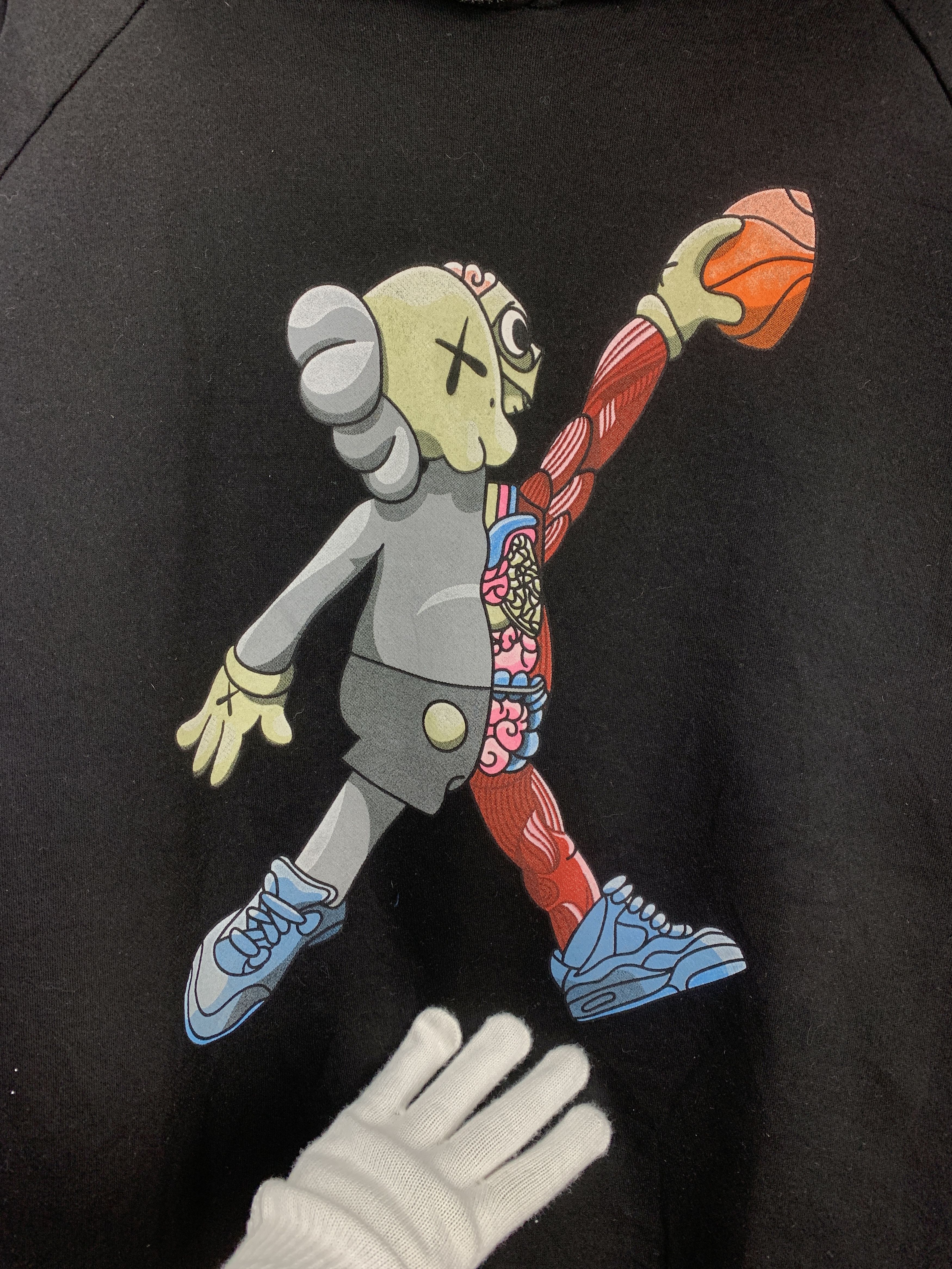 Other KAWS Bootleg Hoodie Pullover #2249/23 Size US XL / EU 56 / 4 - 2 Thumbnail