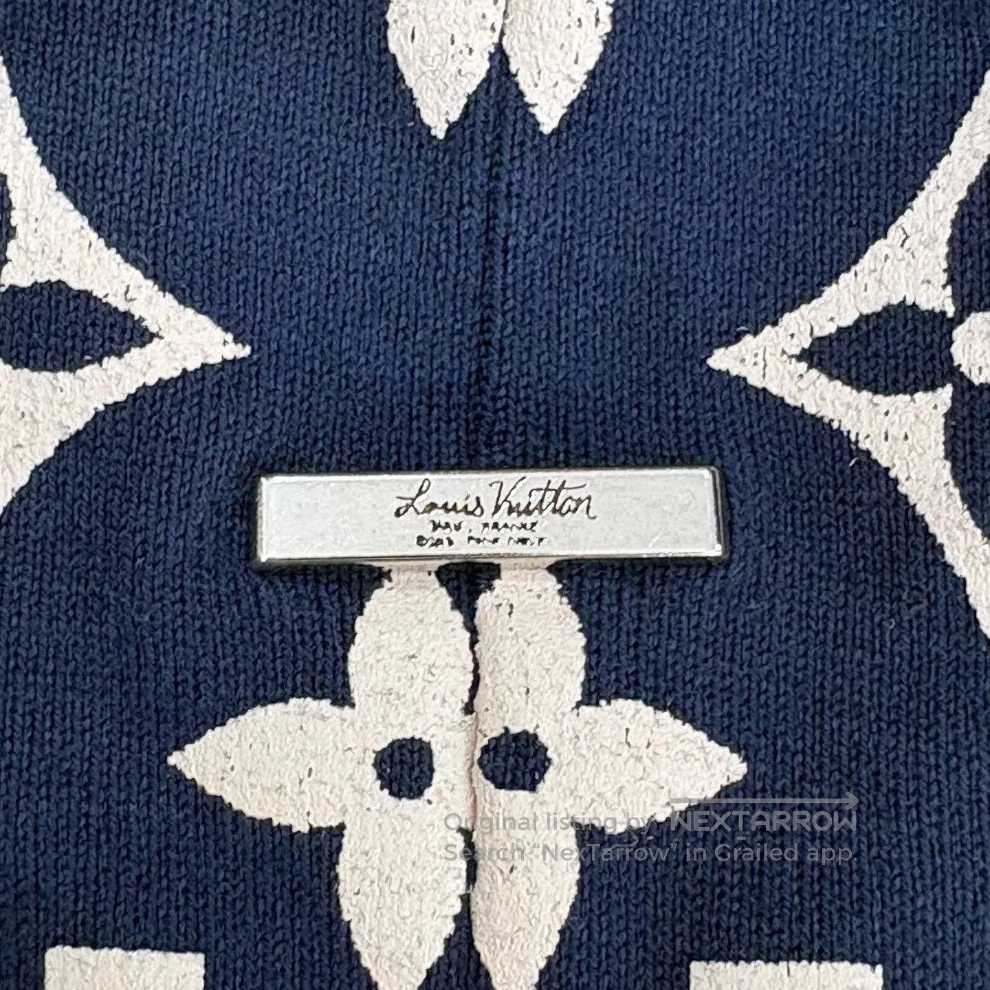 Louis Vuitton Louis Vuitton Blue gradient logo short-sleeved T-shirt Size US S / EU 44-46 / 1 - 7 Thumbnail