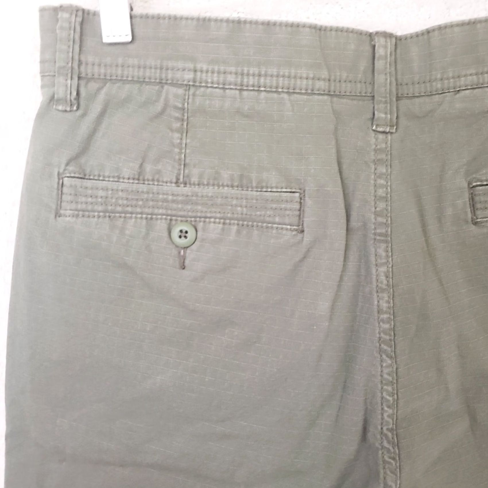 Vintage Ocean & Coast Shorts Men’s 32 Green Cargo Ripstop Cotton Zip Pocket Plaid Casual Summer Fall Spring Size US 32 / EU 48 - 5 Thumbnail