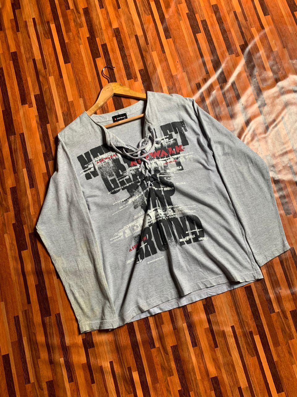 Vintage Vintage Airwalk Spell Out Size US L / EU 52-54 / 3 - 1 Thumbnail