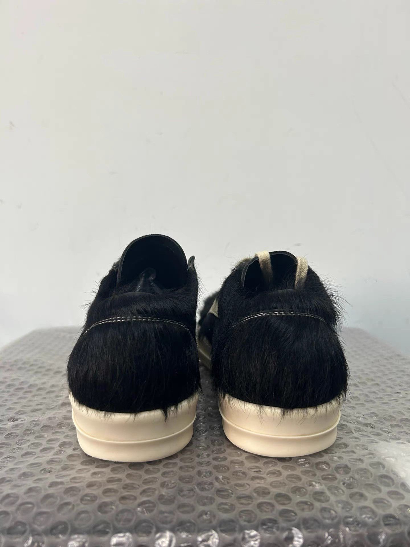 Rick Owens Rick Owens mainline black horsehair casual shoes Size US 6 / EU 39 - 4 Thumbnail