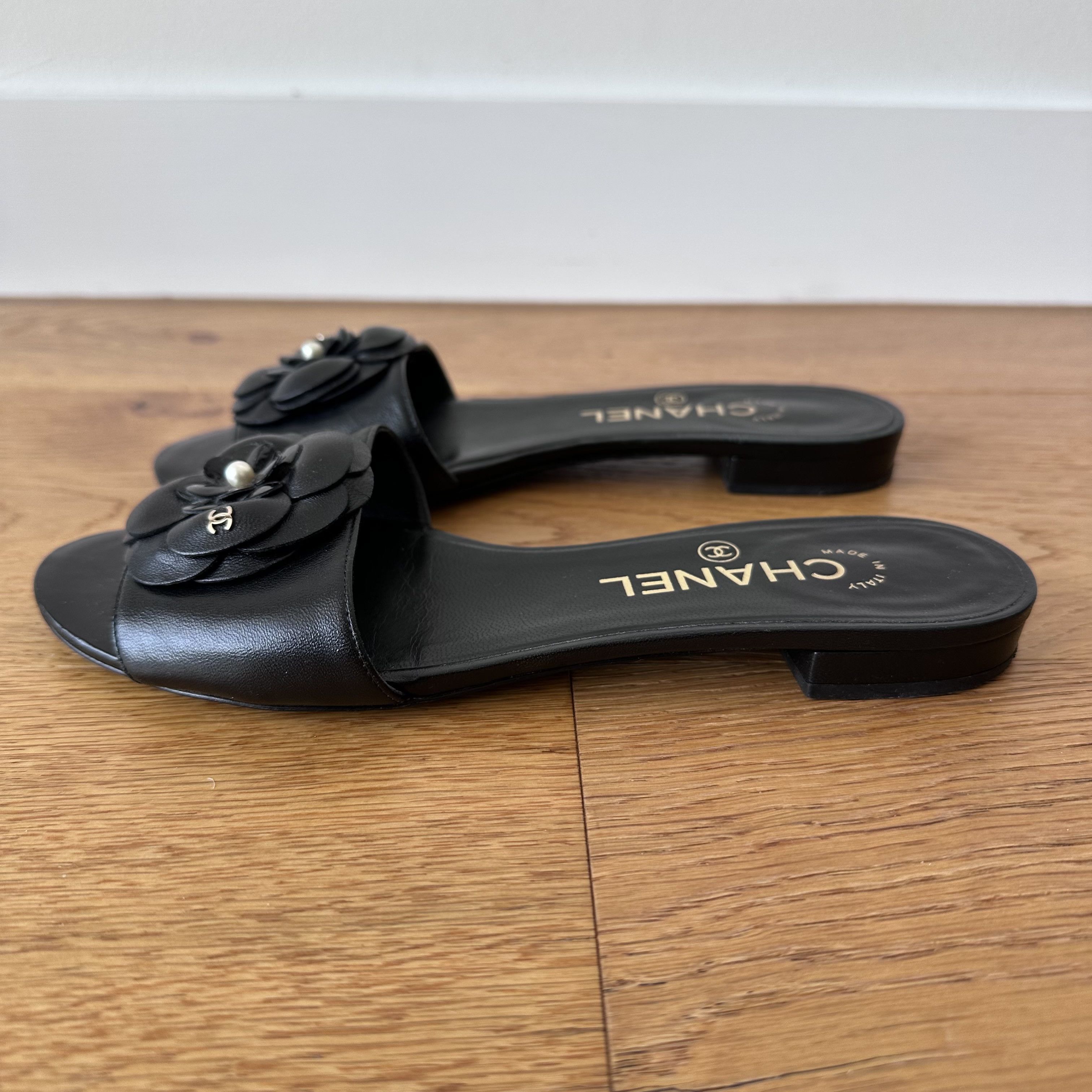 Chanel CHANEL Camelia flat sandals shoes Size US 6 / IT 36 - 4 Thumbnail