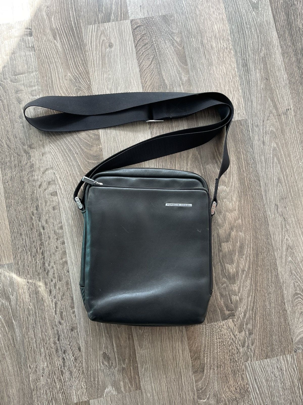 Designer × Porsche Design Porsche design messenger bag luggage Signature Leather Size ONE SIZE - 1 Thumbnail