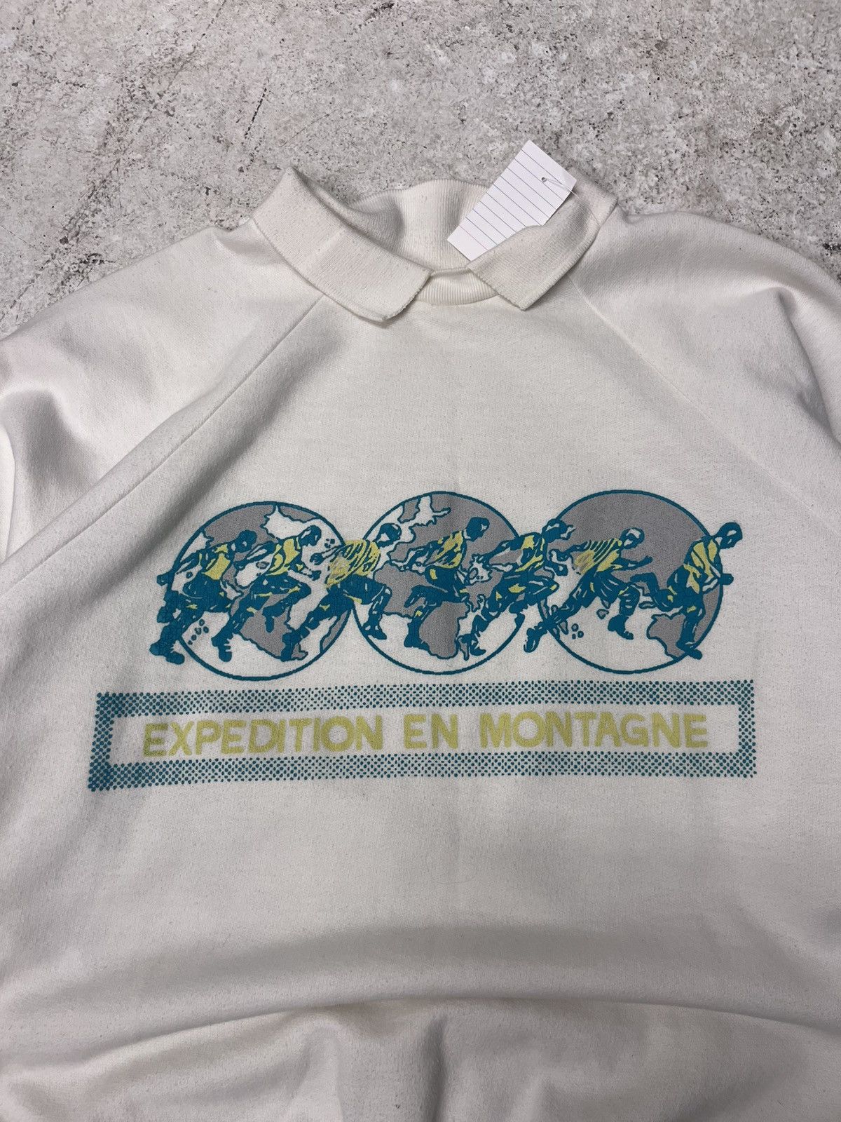 Vintage Vintage white expedition en montagne sweatshirt Size US M / EU 48-50 / 2 - 1 Thumbnail