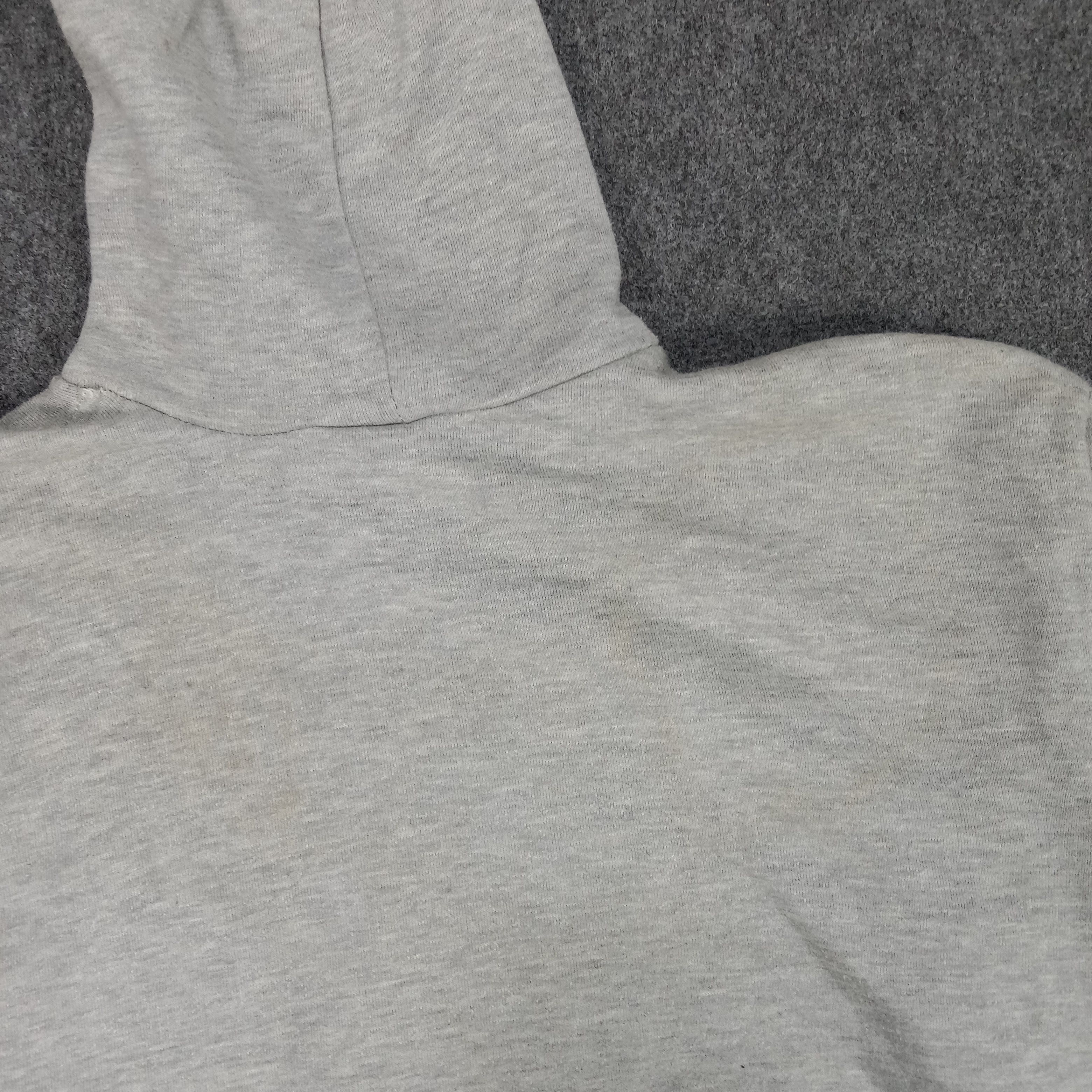 Tommy Hilfiger × Vintage Tommy Hilfiger Designer Brand Big Logo Hoodies Size US L / EU 52-54 / 3 - 6 Thumbnail