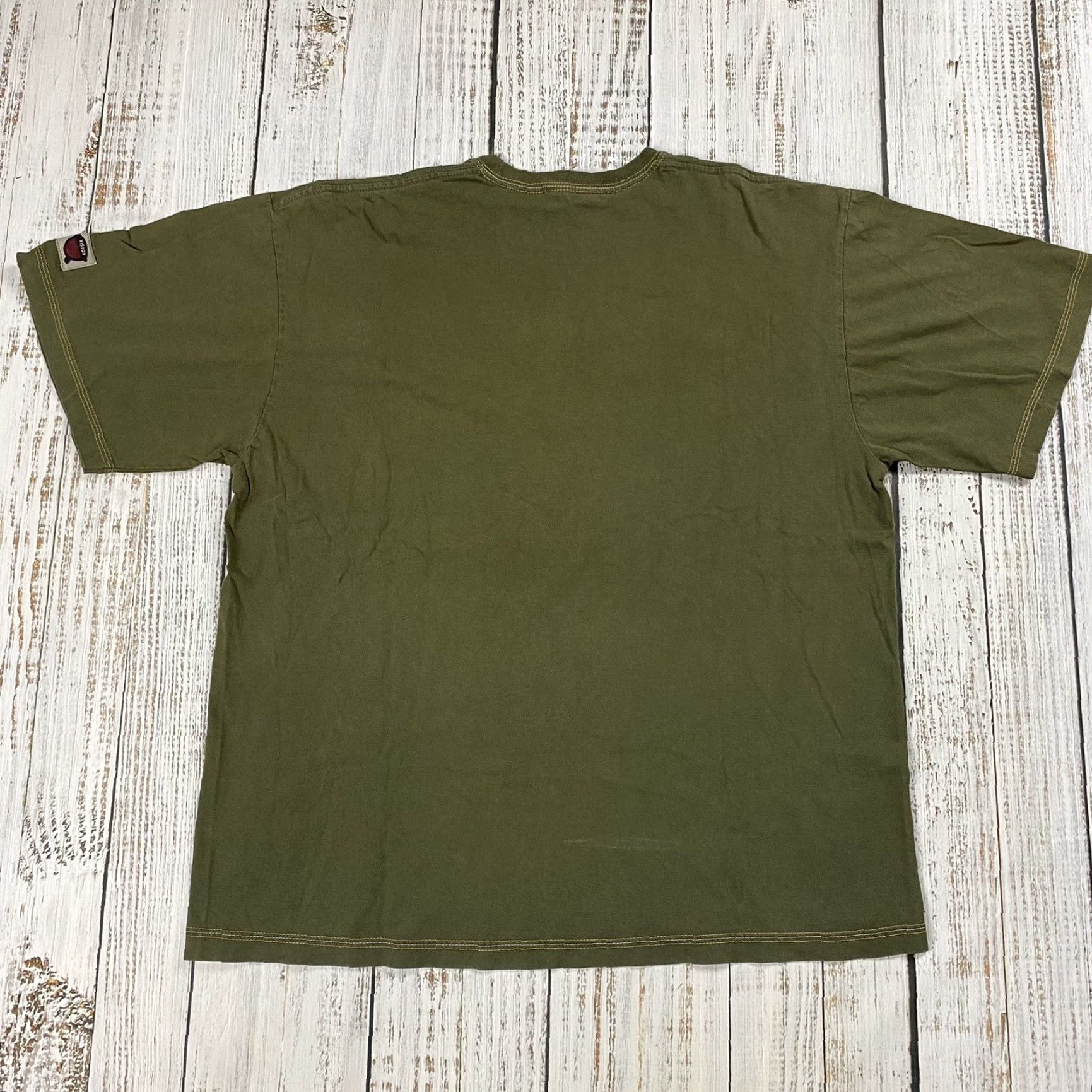 Vintage VINTAGE No Boundaries Grunge T-Shirt Adult Large Green Skeleton Bones 90s Mens Size US L / EU 52-54 / 3 - 7 Thumbnail