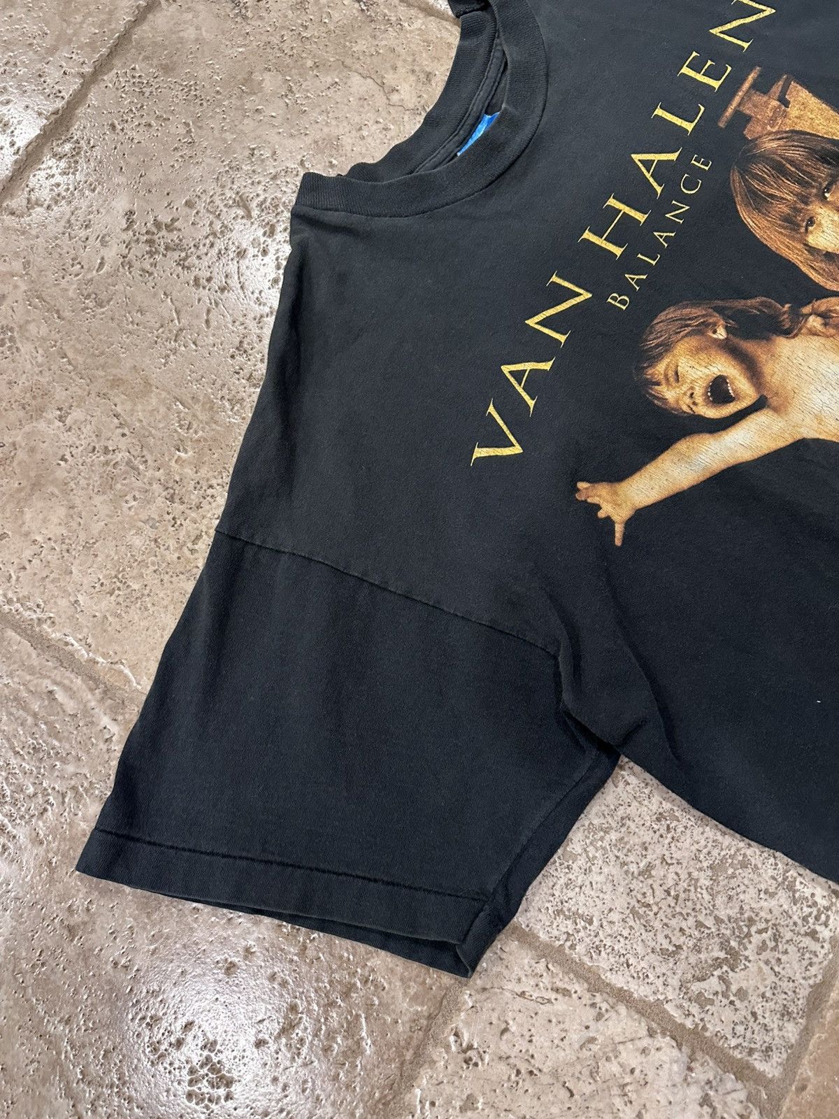 Band Tees × Fruit Of The Loom × Vintage Vintage Van Halen 1995 Twins Balance Tour Band T-Shirt Size US XL / EU 56 / 4 - 5 Thumbnail