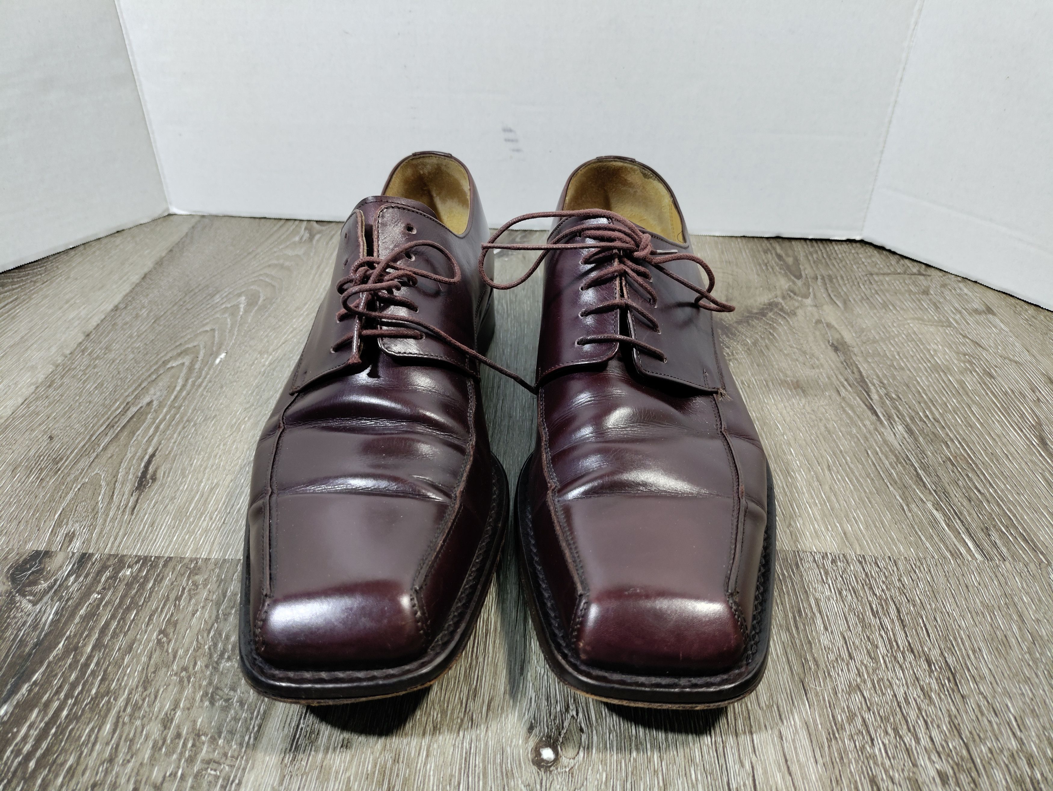 Mezlan Mezlan Linosa Oxford Shoes Size US 10 / EU 43 - 1 Thumbnail