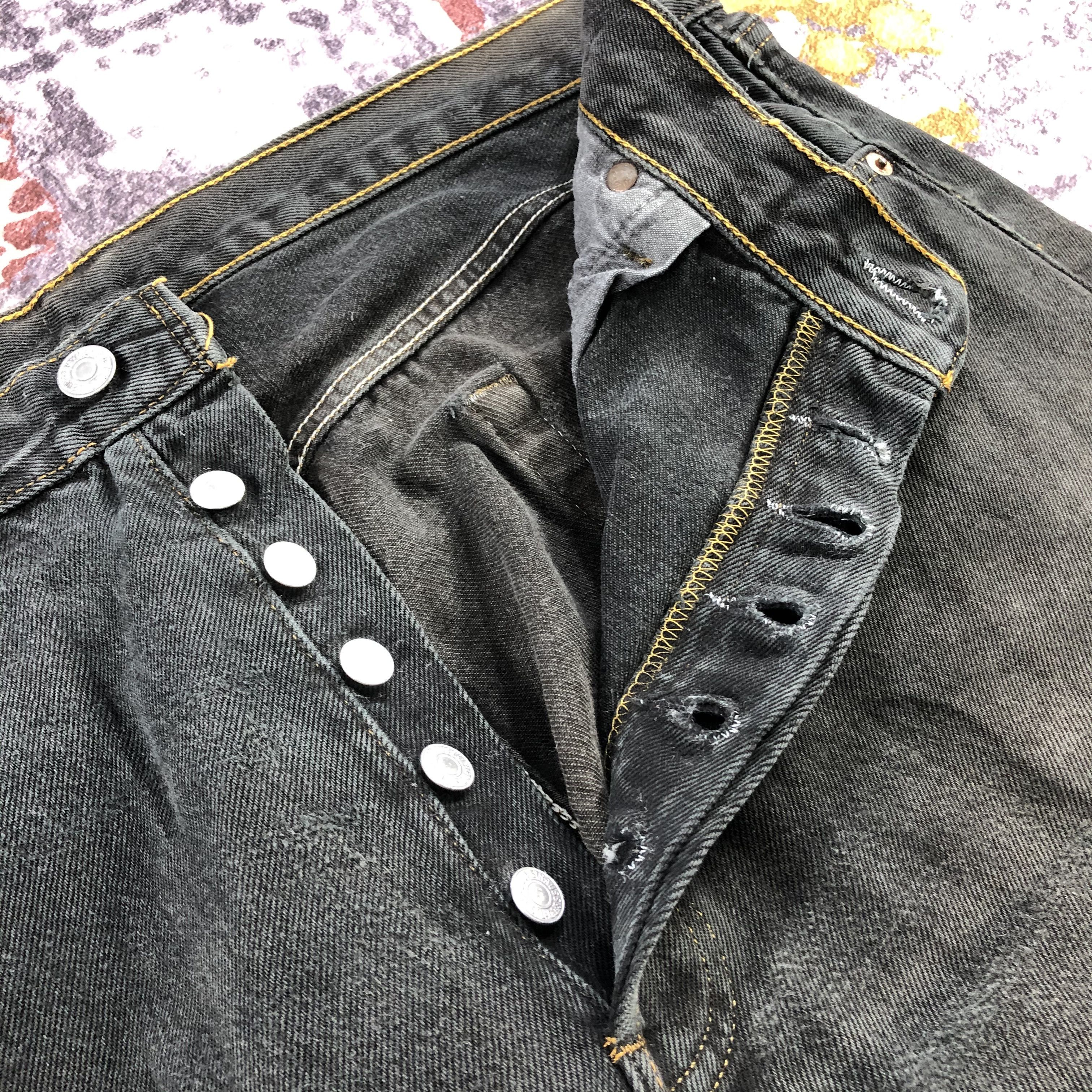 Levi's × Vintage 90s Vintage Faded Black Levis 501 Jeans-JM2508 Size US 37 - 8 Thumbnail