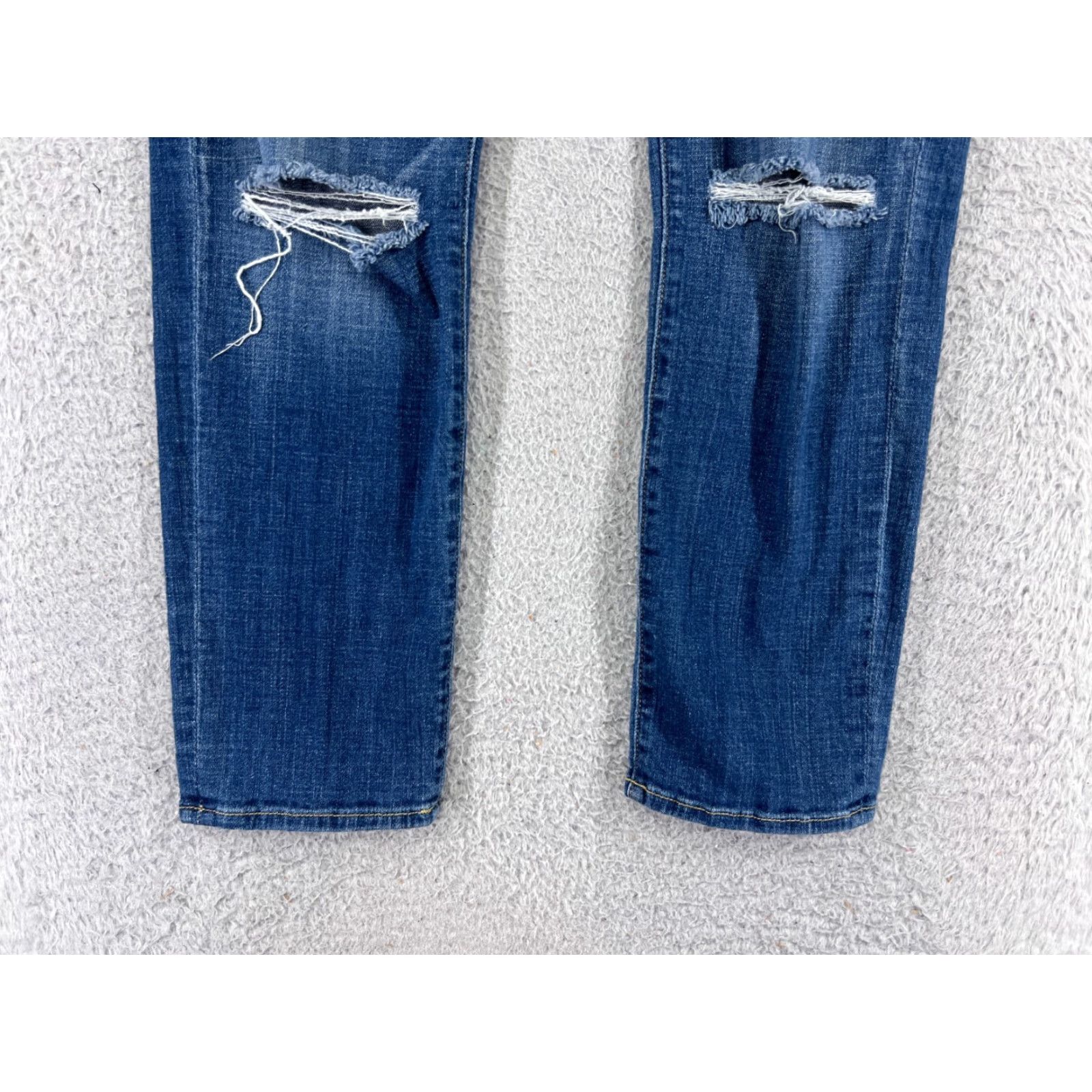 7 For All Mankind 7 For All Mankind Jeans Women 27 Blue Denim Josefina Skinny Button Fly Adult Regular 27 in Blue 7 For All Mankind Jeans Womens Jeans Button Fly 90s? Size 27" / US 4 / IT 40 - 2 Thumbnail