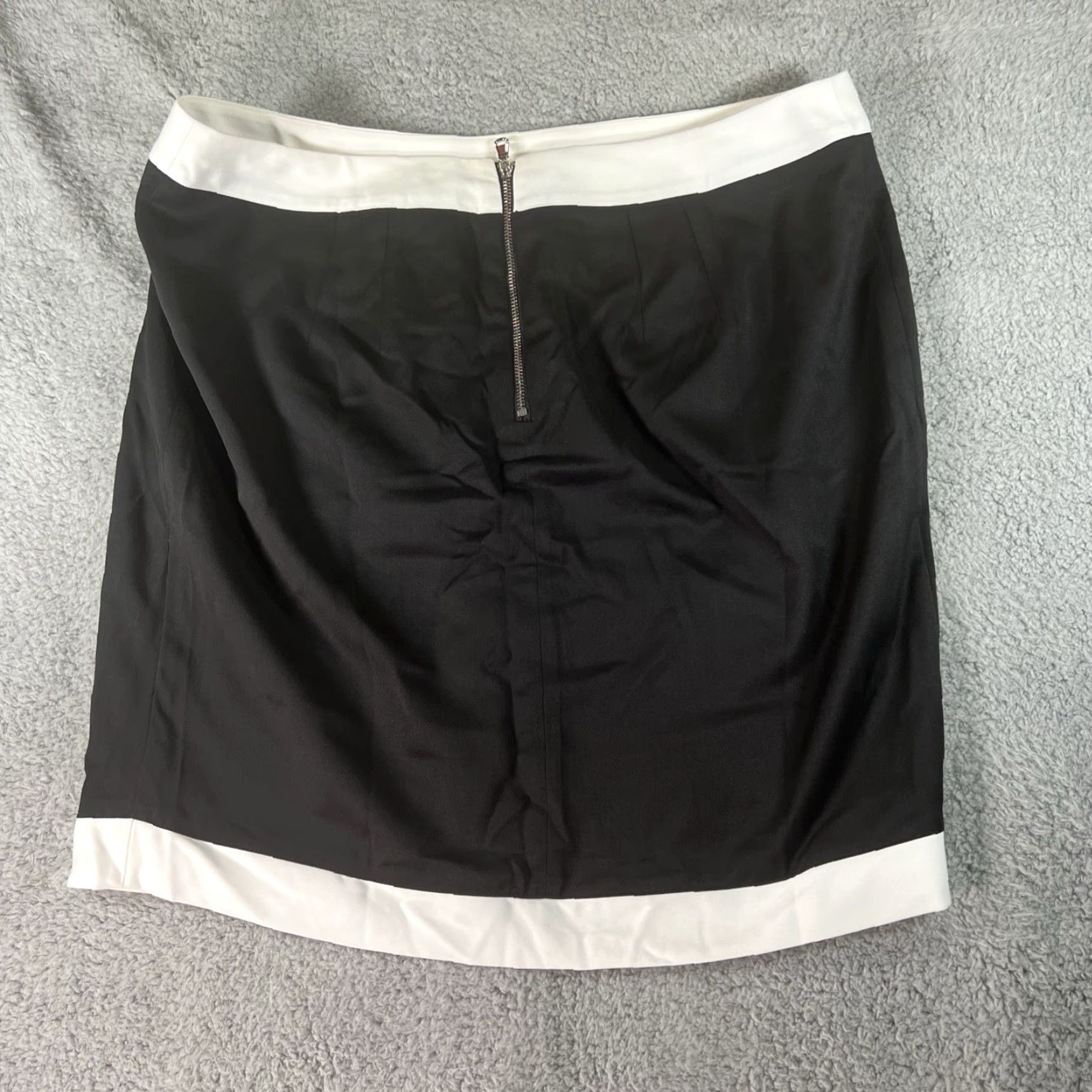 Vintage VINTAGE Lane Bryant Skirt Womens 16 Black White Striped Elastic Waist Midi A-Line Pockets NWT Adjustable Stretch Size 38" / US 16 / IT 52 - 6 Thumbnail