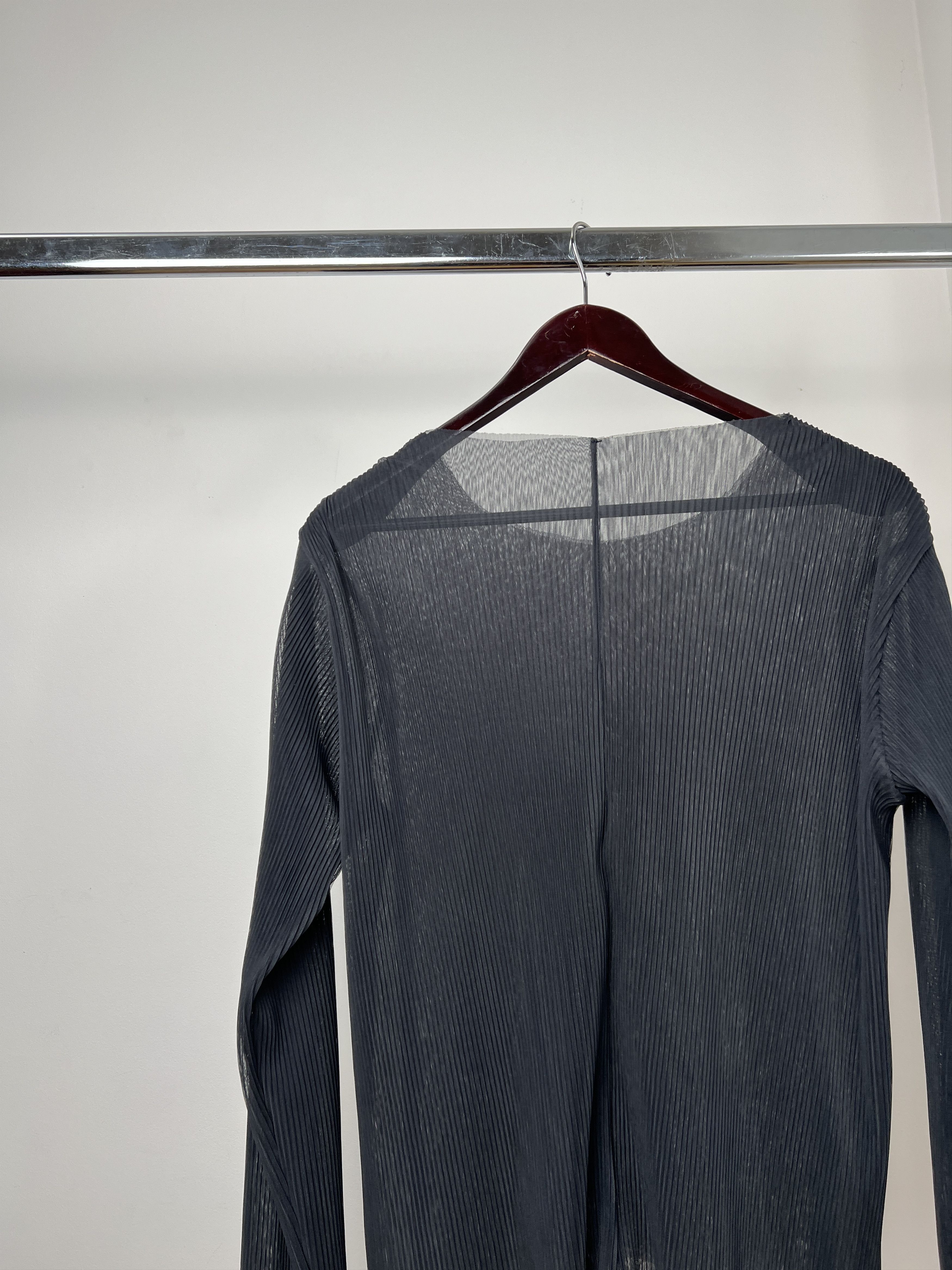 Other NKTRMNV PLISSE LONGSLEEVE Size US L / EU 52-54 / 3 - 19 Thumbnail