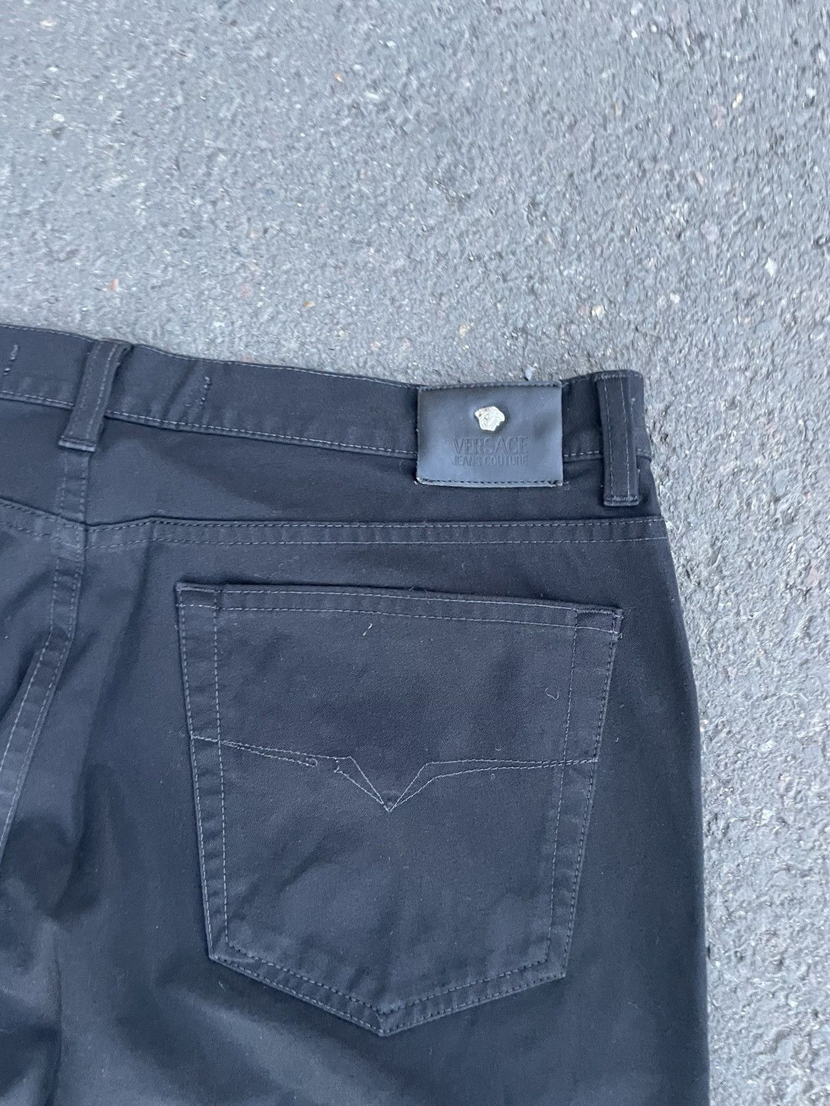 Versace × Vintage Vintage Versace jeans couture pants buggy fit Size US 33 - 4 Thumbnail