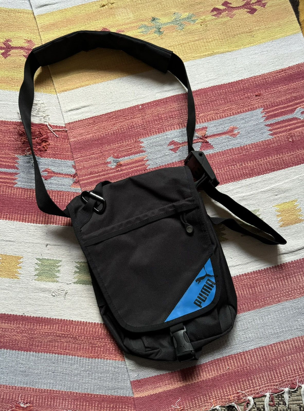 00S Puma Y2K Sport Every Day Crossbody Bag in Black, Men's