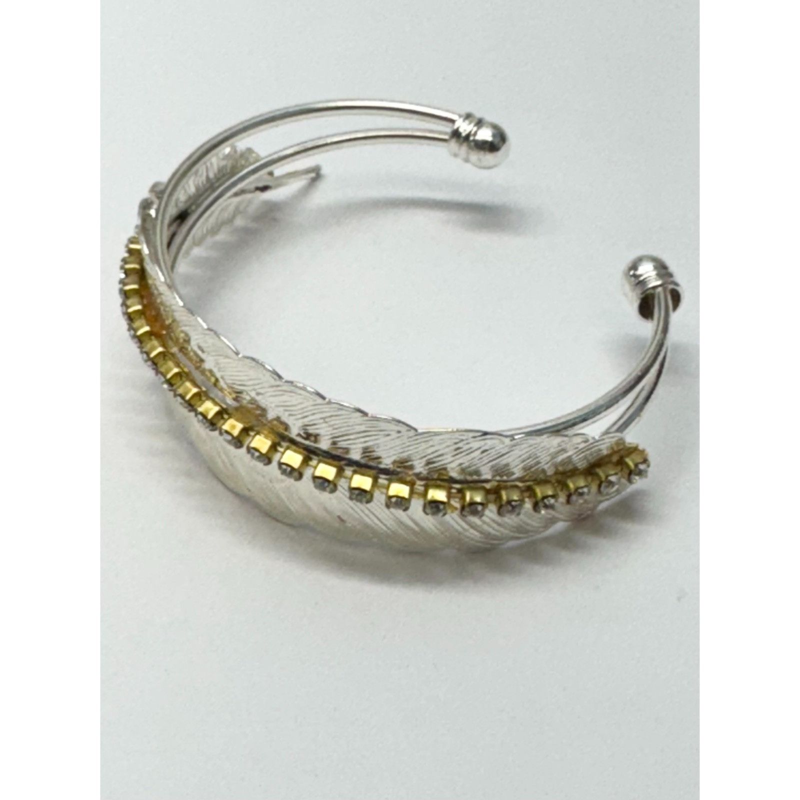 Vintage Vintage rhinestone silver feather cuff bracelet Size ONE SIZE - 3 Thumbnail