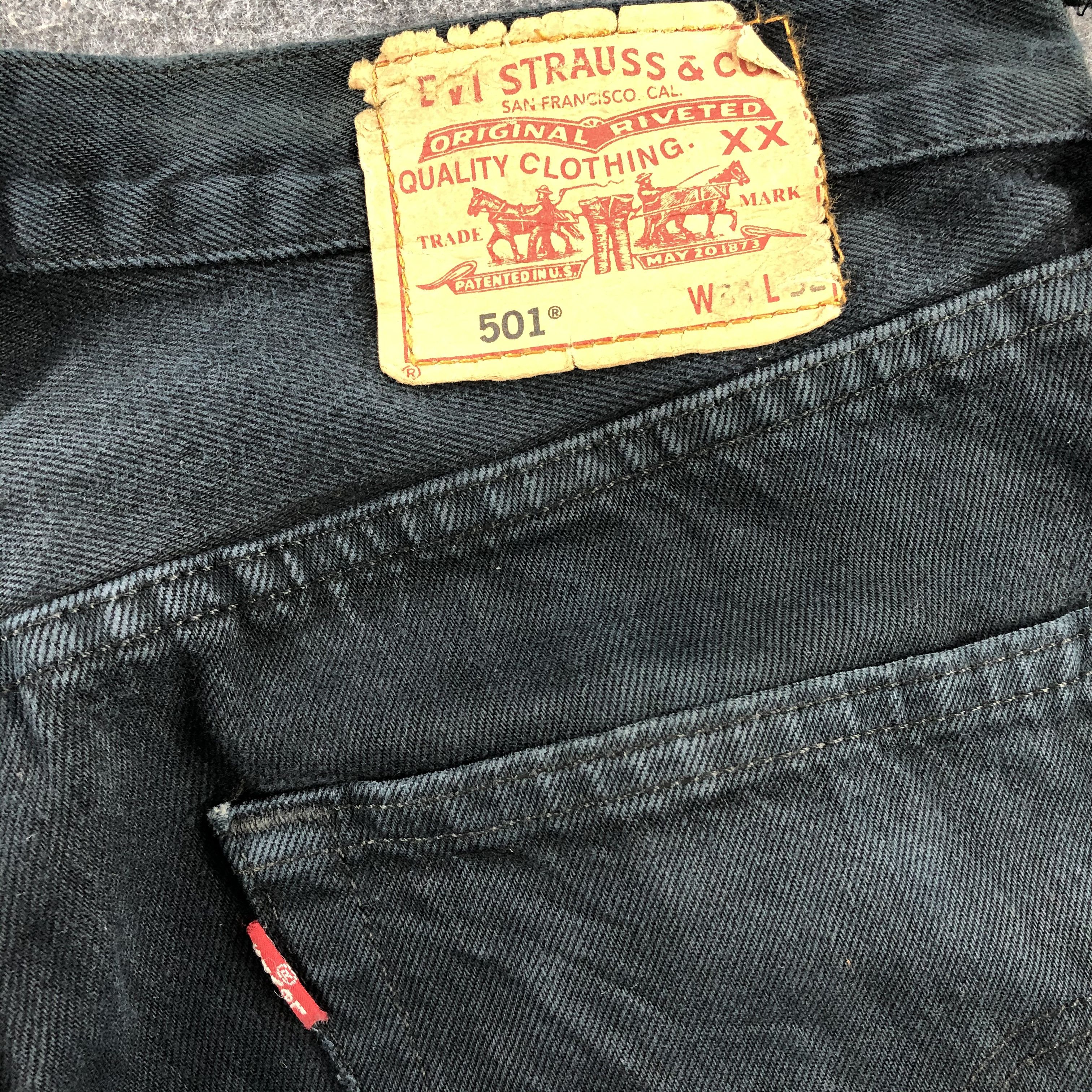 Levi's Vintage Levis 501 Jeans-JM1677 Size US 33 - 7 Thumbnail