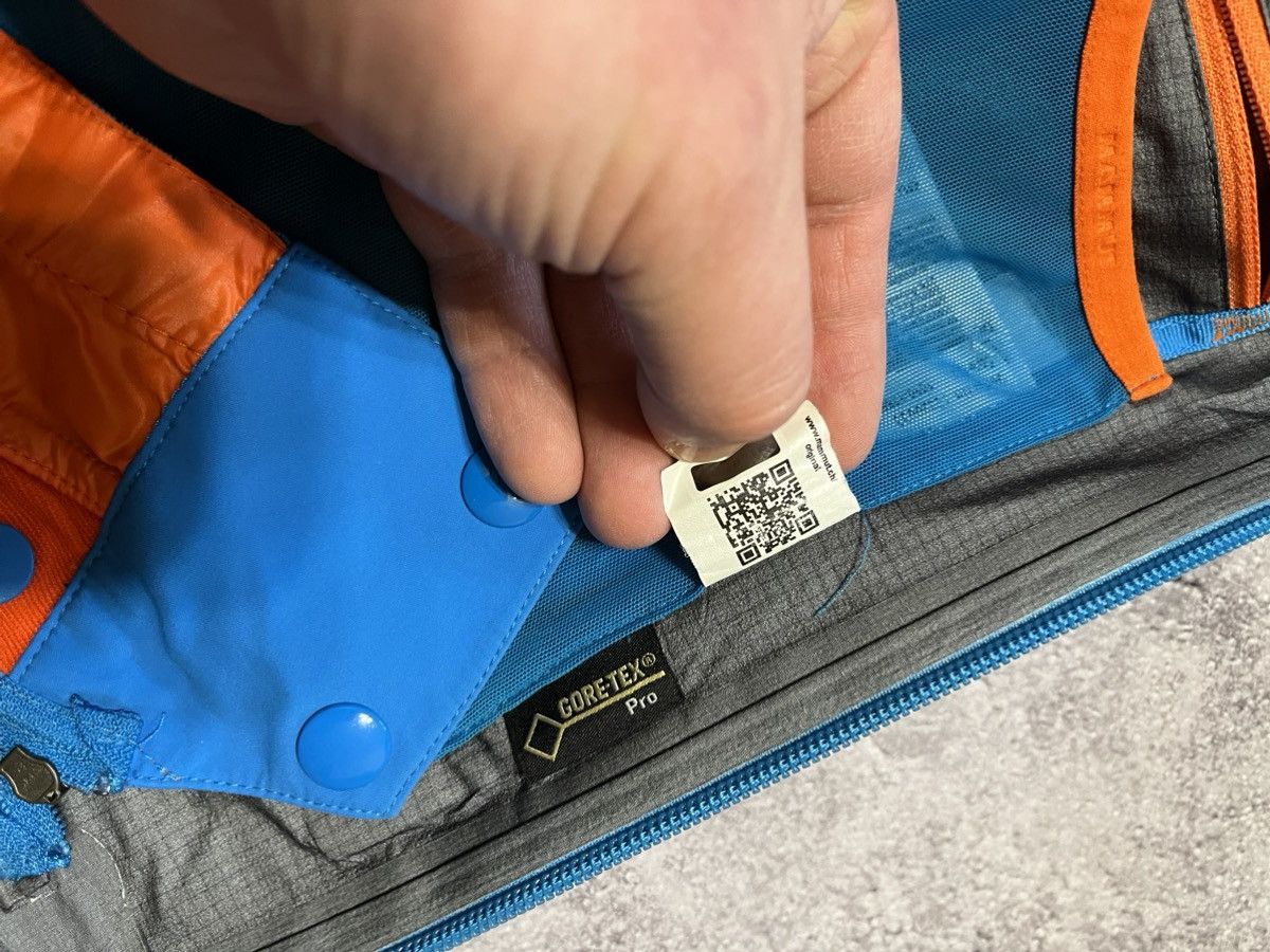 Mammut Mammut eiger extreme mittellegi gore tex pro jacket Size US L / EU 52-54 / 3 - 15 Thumbnail