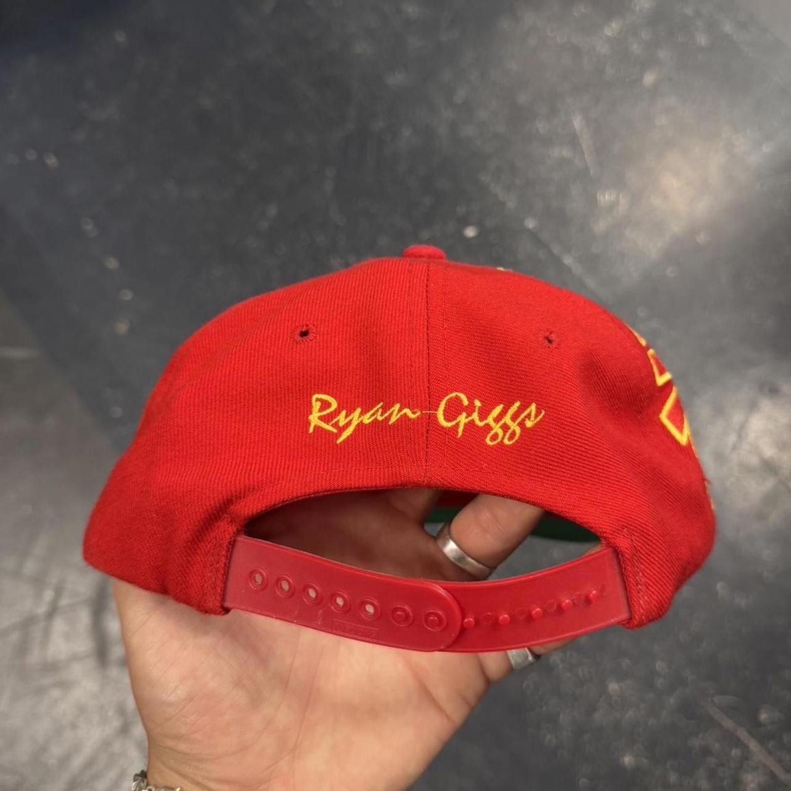 Vintage 90s Ryan Giggs Manchester FIFA Hat Size ONE SIZE - 5 Thumbnail