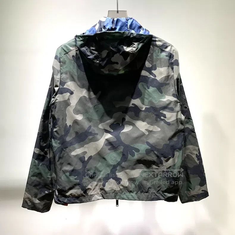 Valentino Valentino Wear a camouflage jacket on both sides Size M / US 6-8 / IT 42-44 - 5 Thumbnail