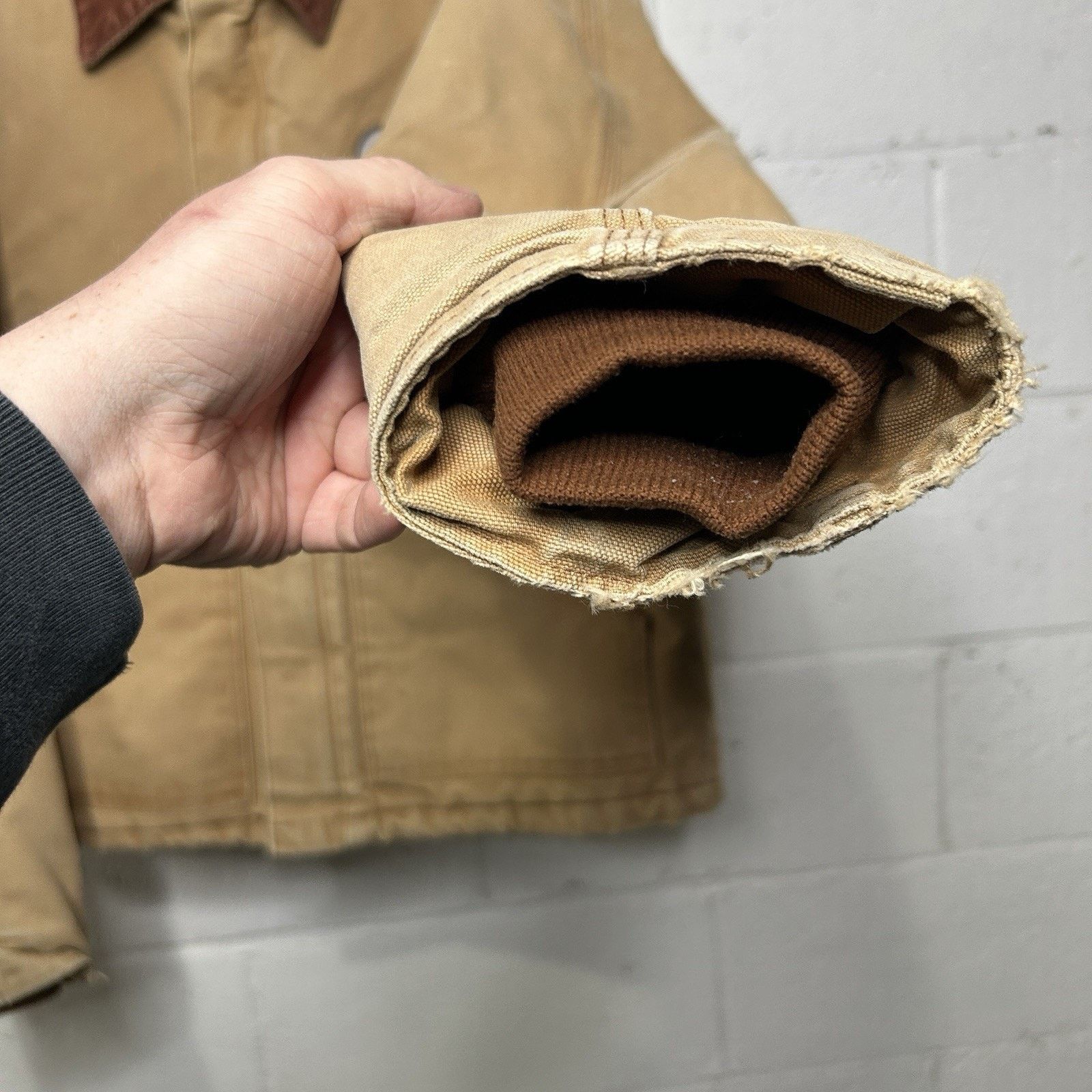 Carhartt Carhartt Quilted Traditional Artic Jacket “Brown” J002 BRN Size US L / EU 52-54 / 3 - 4 Thumbnail